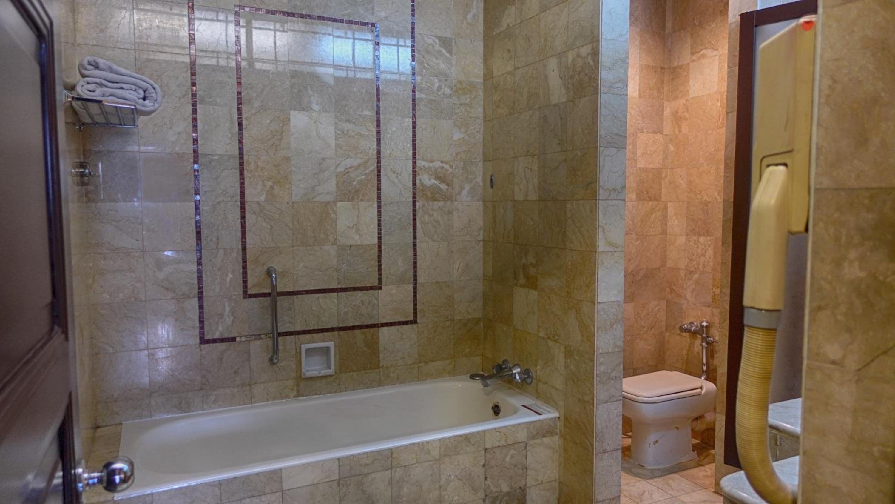 Executive King Room