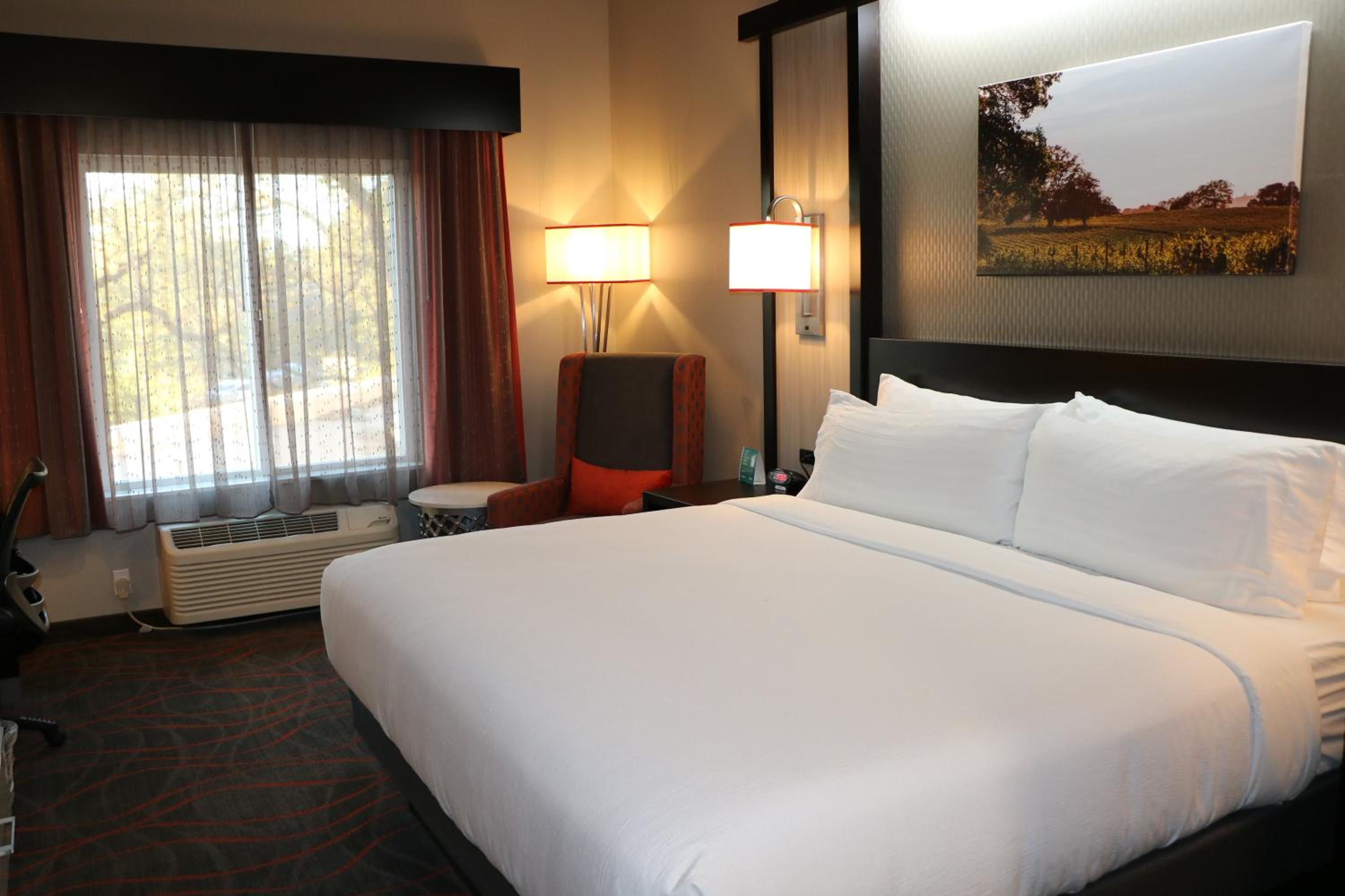 Standard King Room