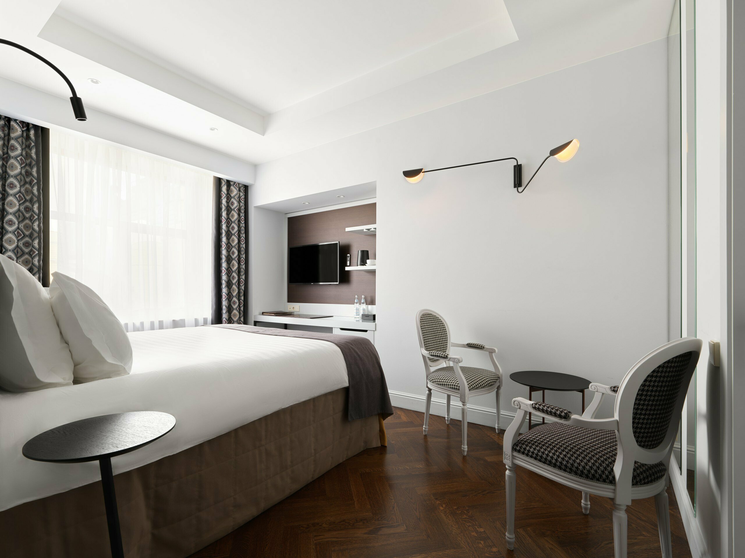 Смежные номера