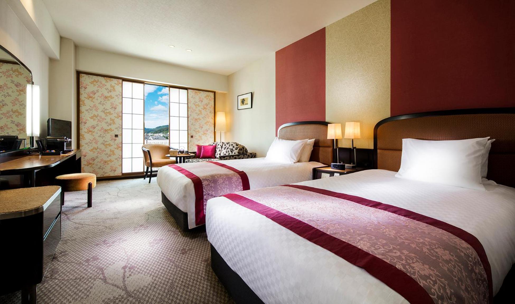 Superior Twin Room - High Floor - Non-Smoking