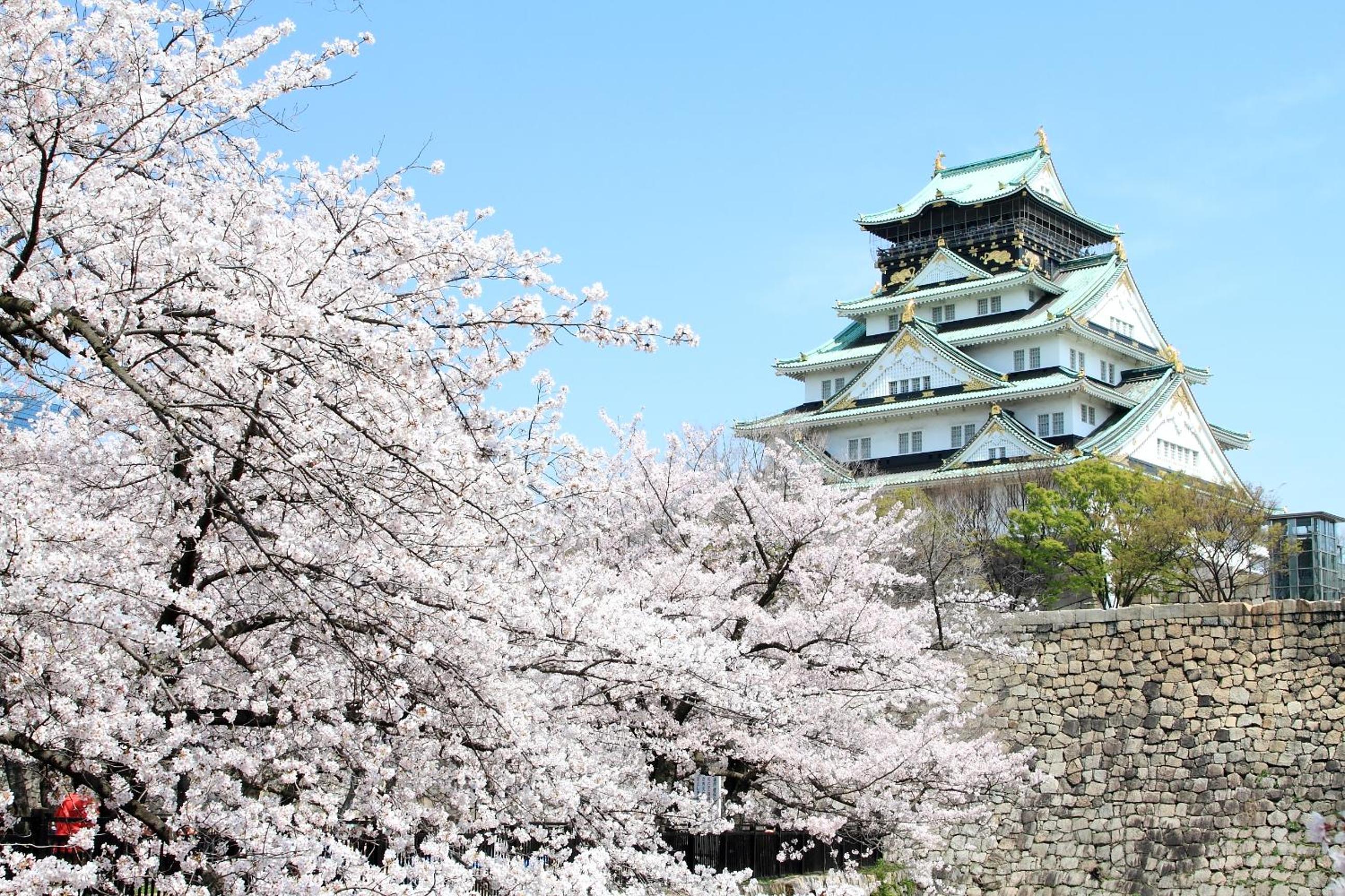 Double Room With Small Double Bed With Castle View - Non-Smoking