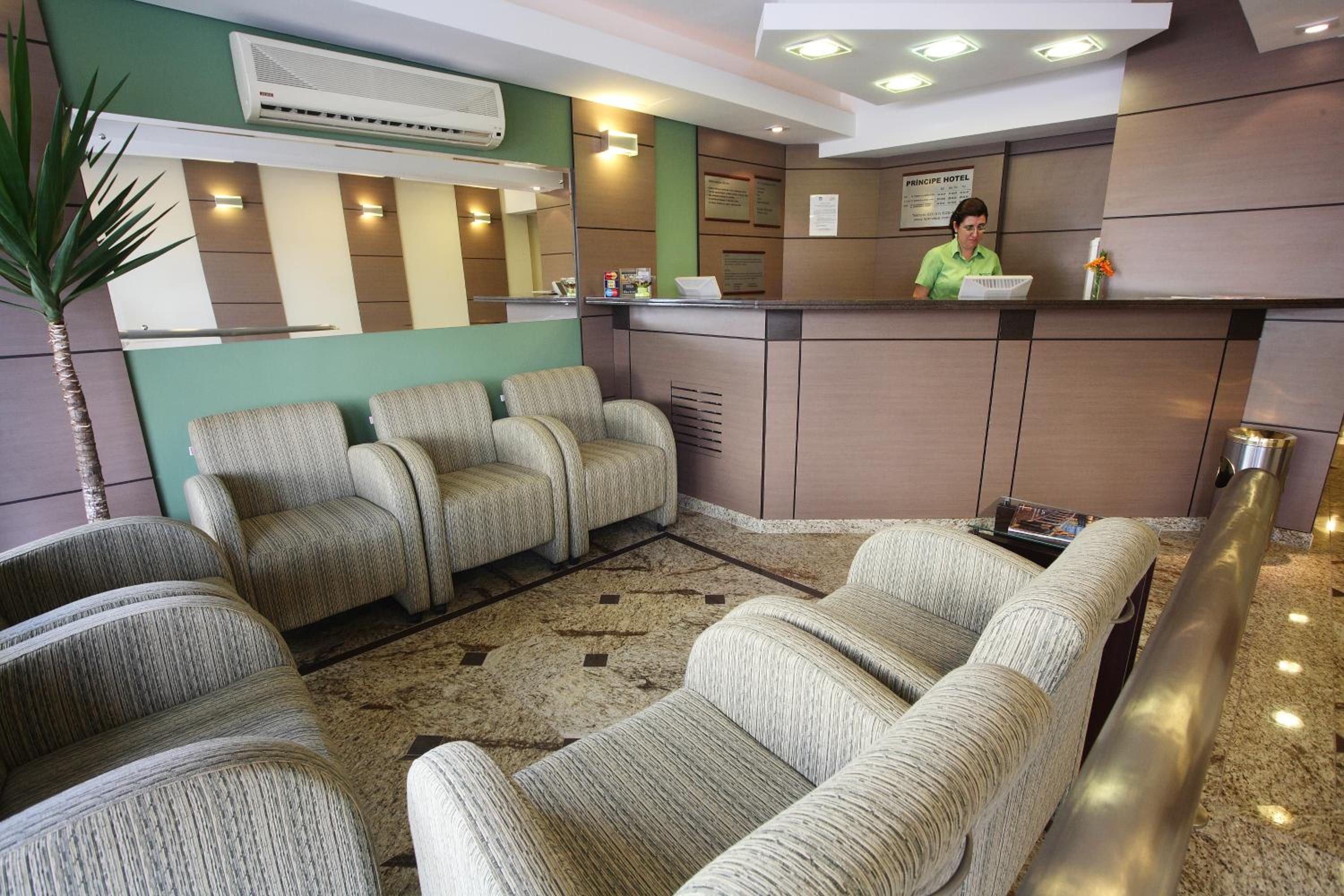 Quarto Executivo Casal