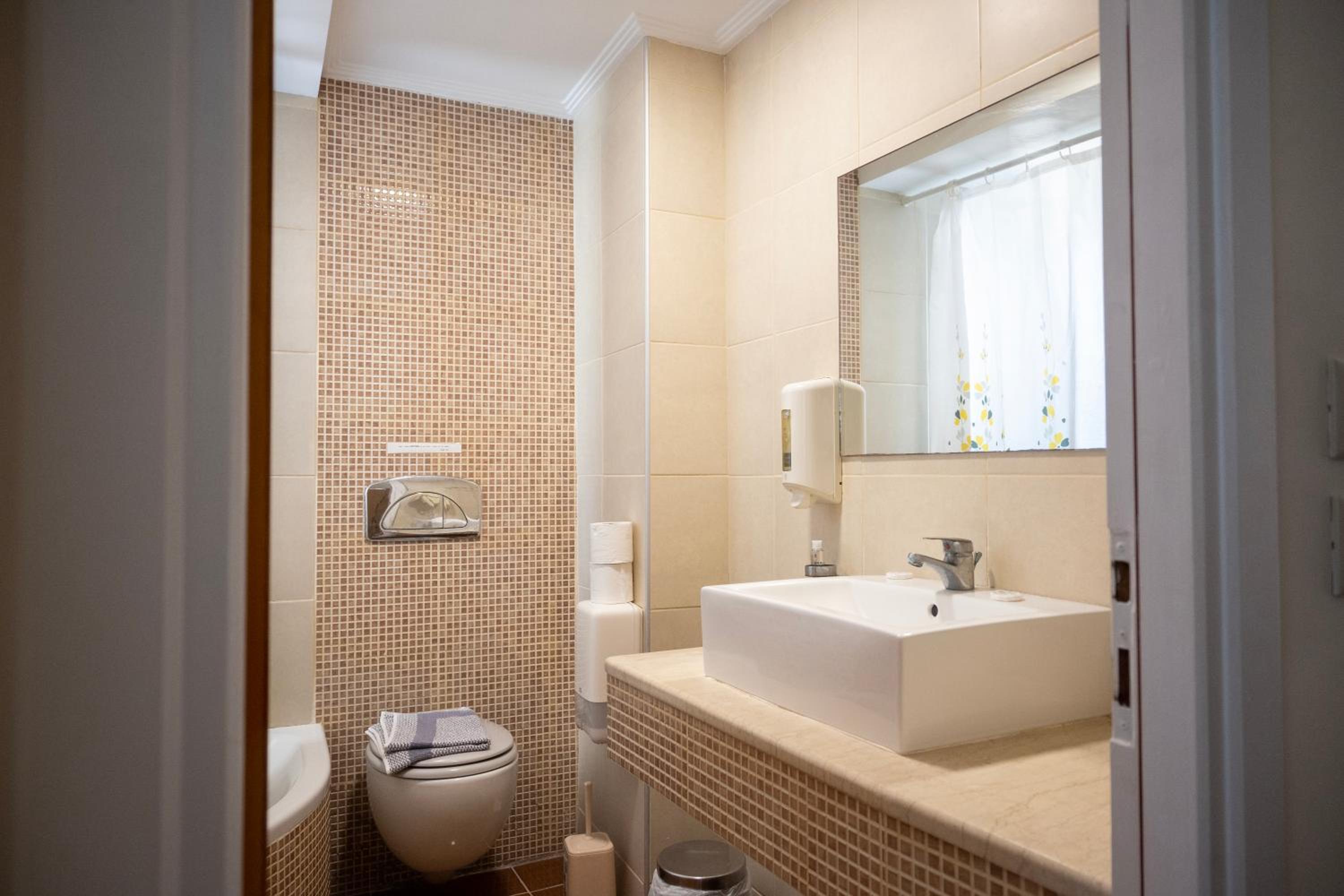 Penthouse Suite with Sea View (2 Adults)