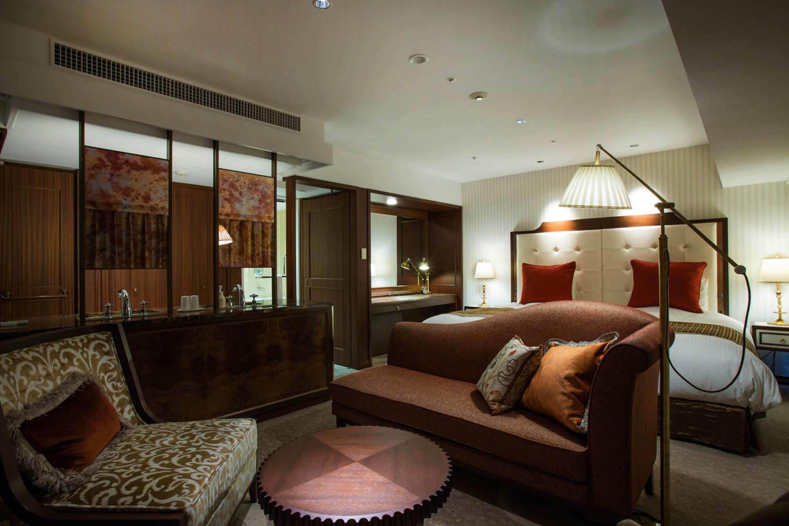 Junior Suite - Non- Smoking