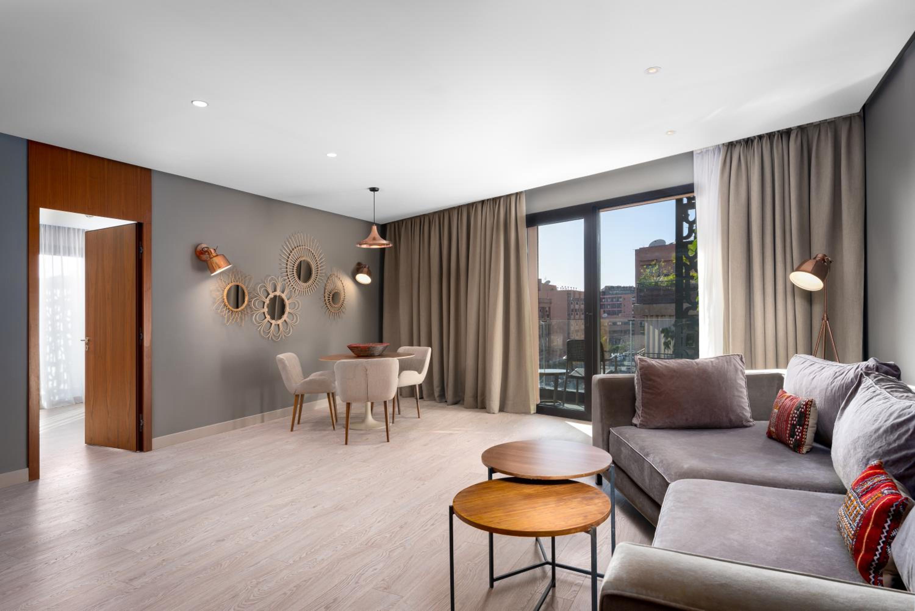 Junior Suite - Pool view - Balcony