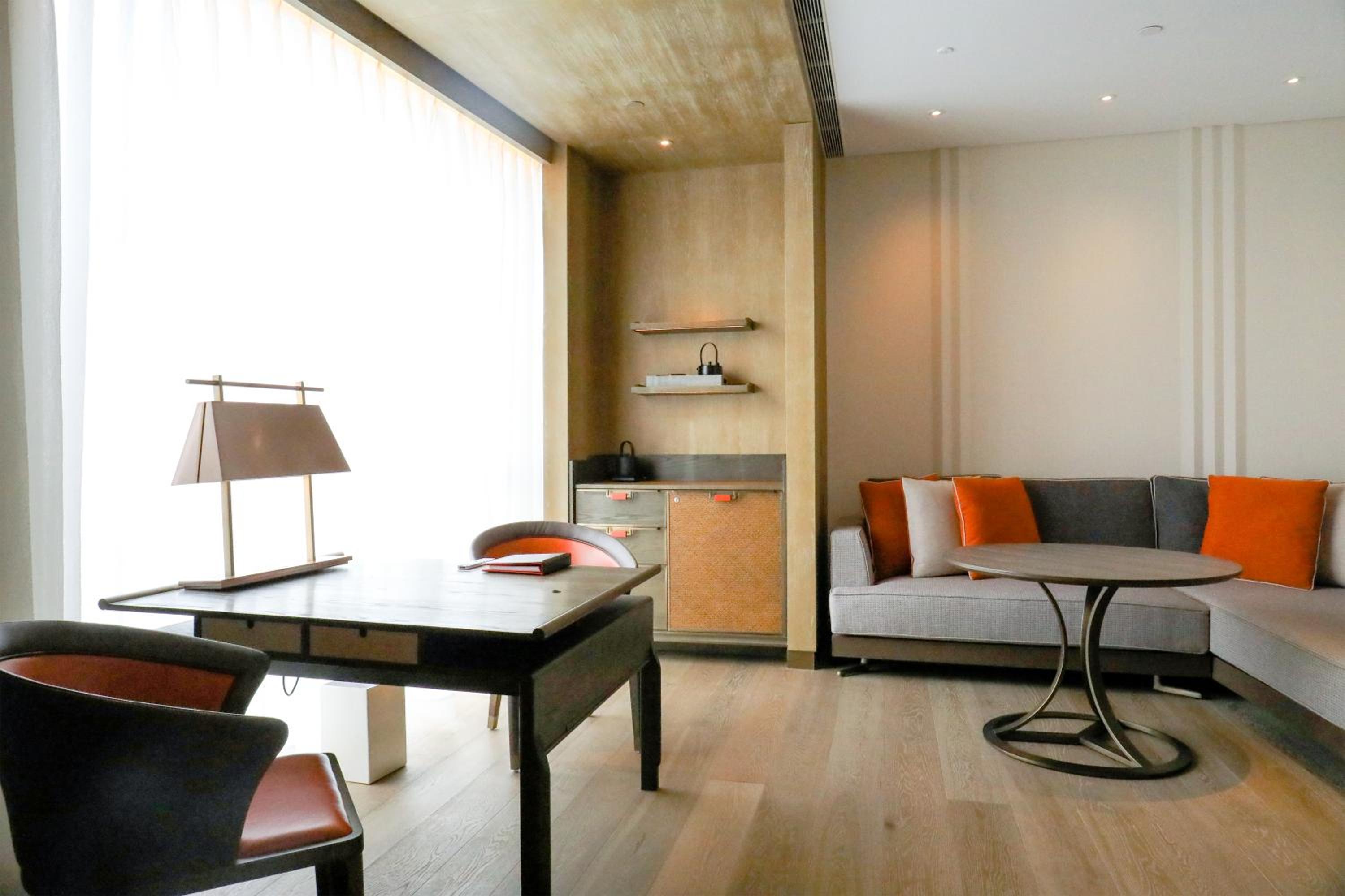 Grand Deluxe Twin Room