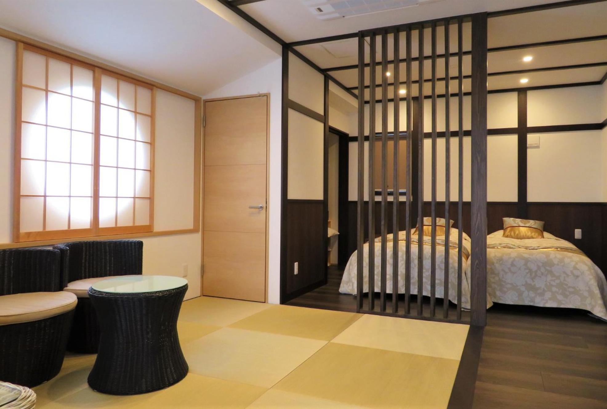 Grand Twin Room with Tatami Area with Mountain view