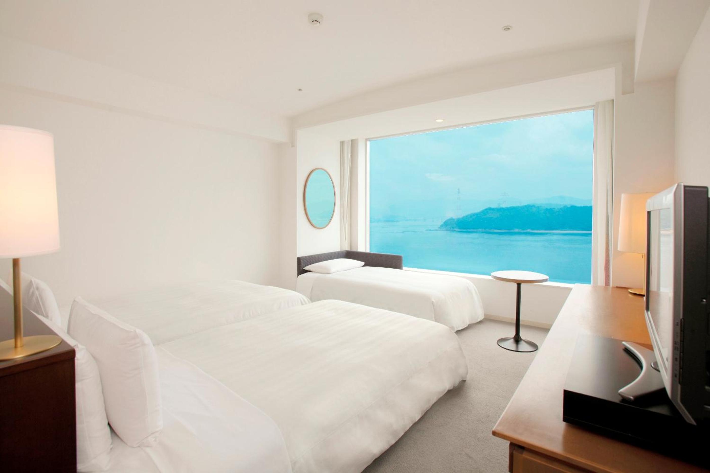 Standard Triple Room with Miyajima speed boat ticket (one-way) - Non-Smoking