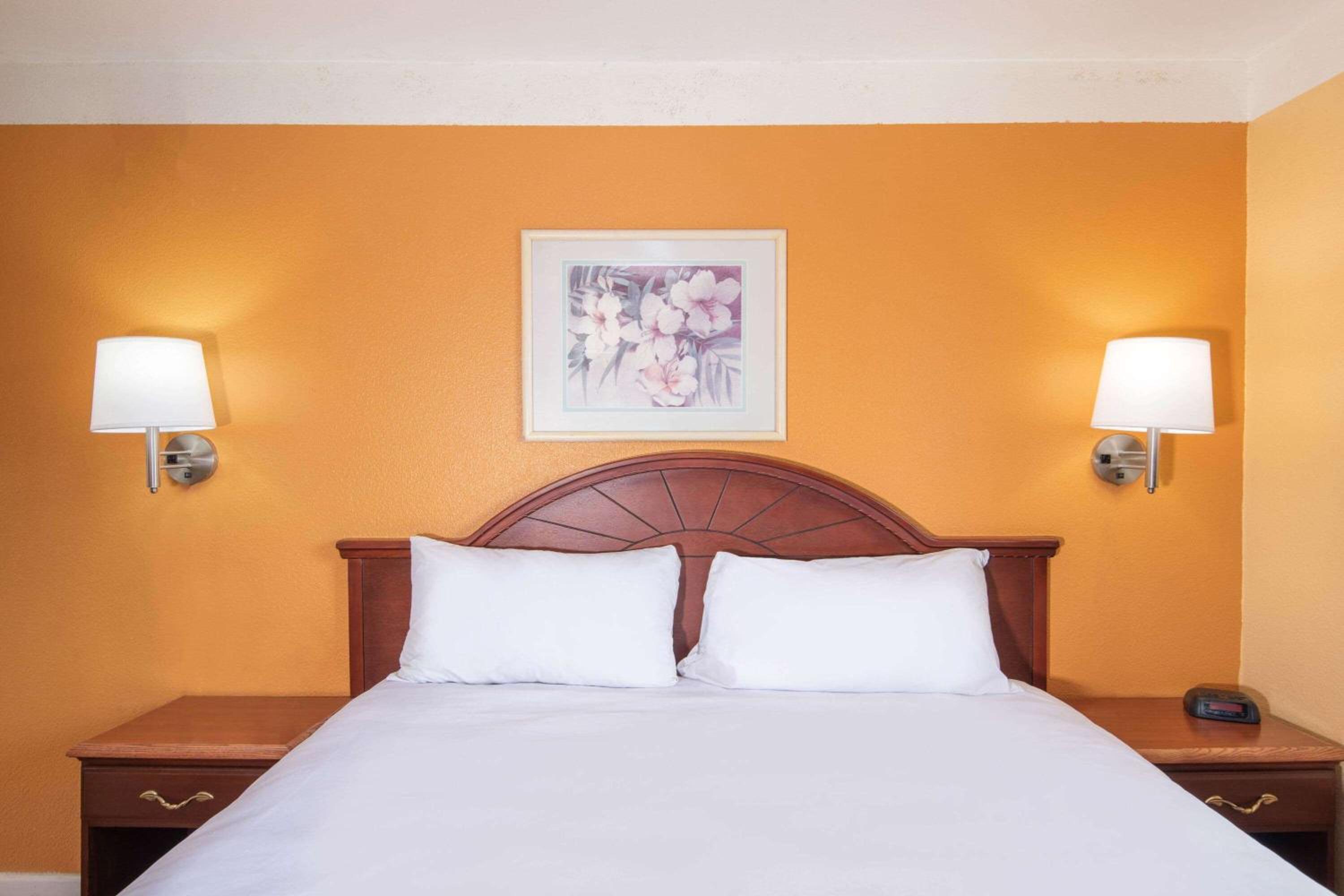 King Room - Mobility Access/Non-Smoking