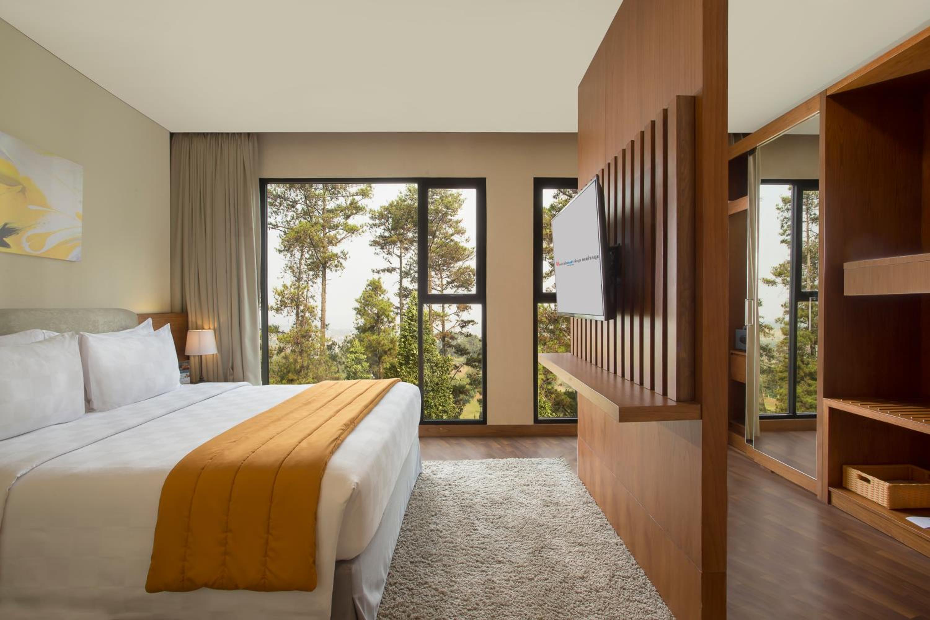 Dago Suite with Balcony