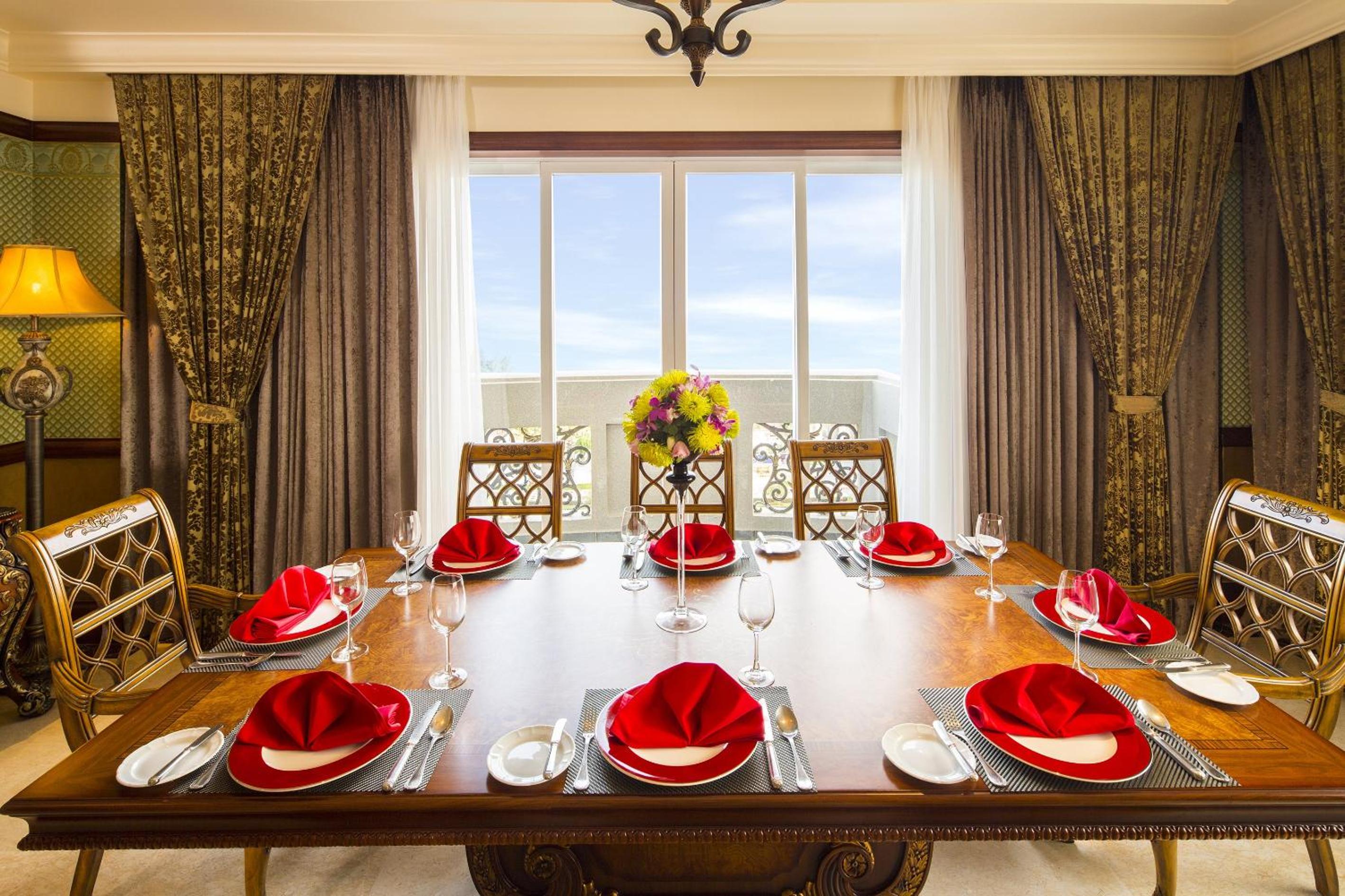Heritage Imperial Suite