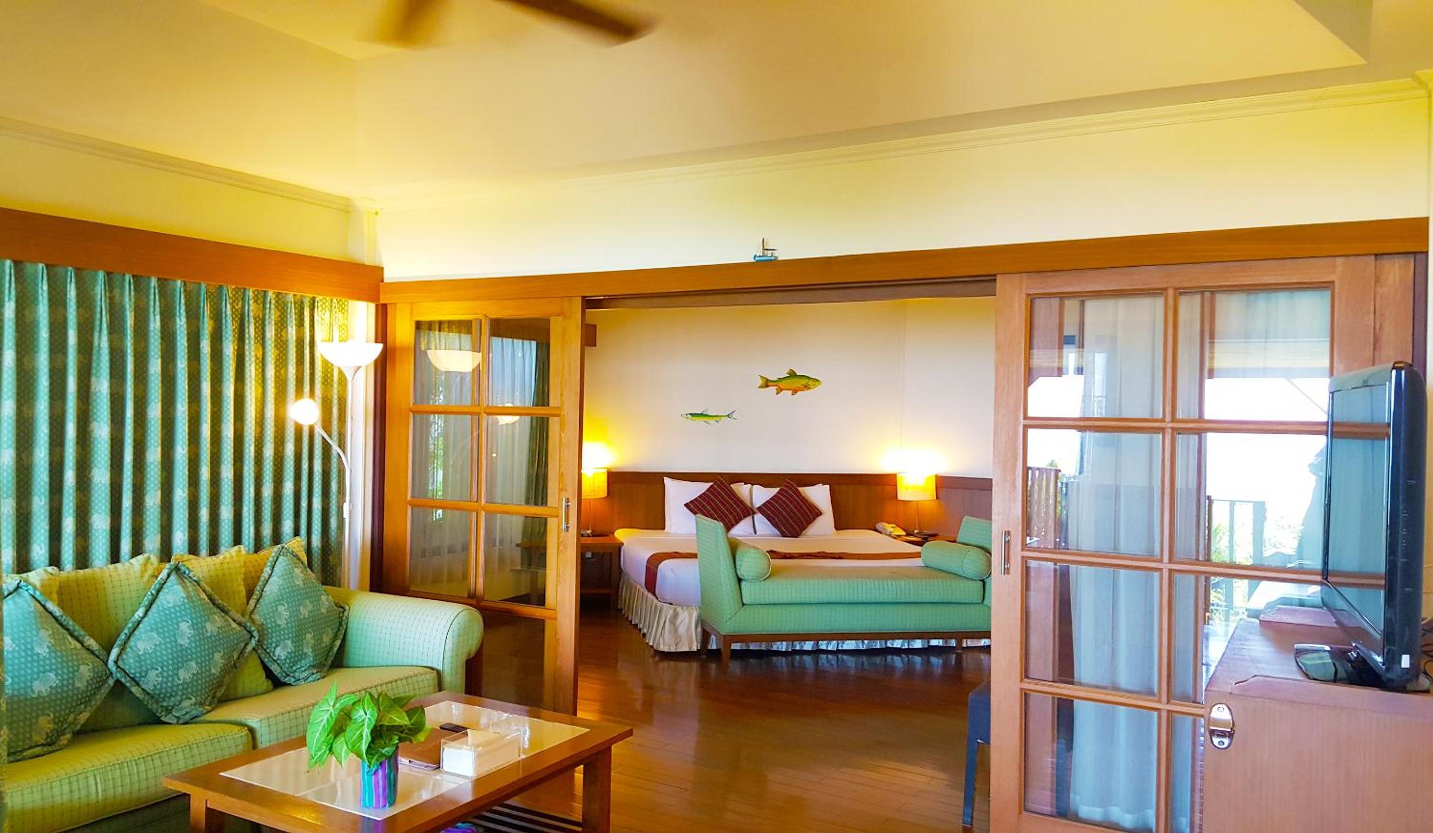 Ocean View One Bedroom