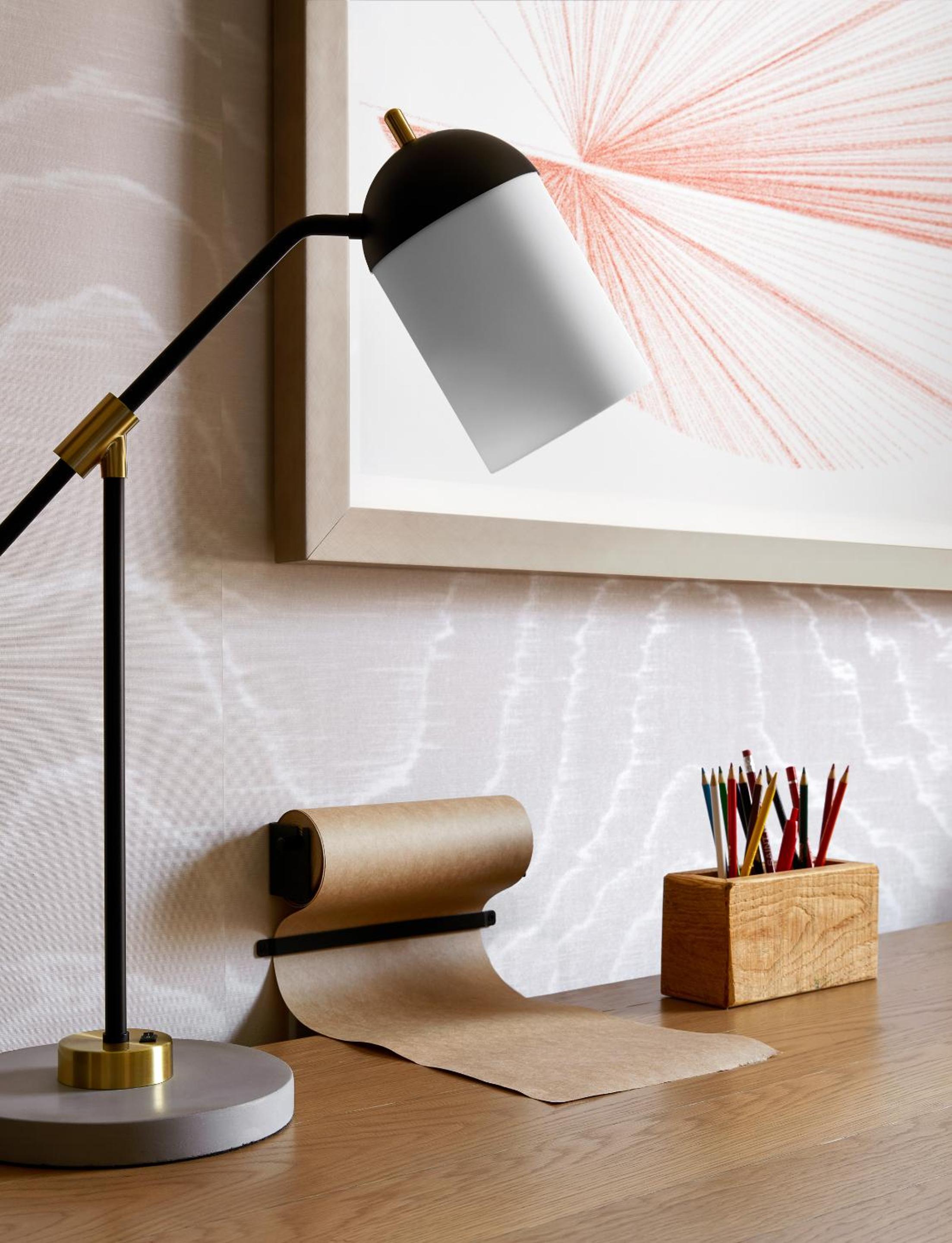 Deluxe King Accessible Bathtub