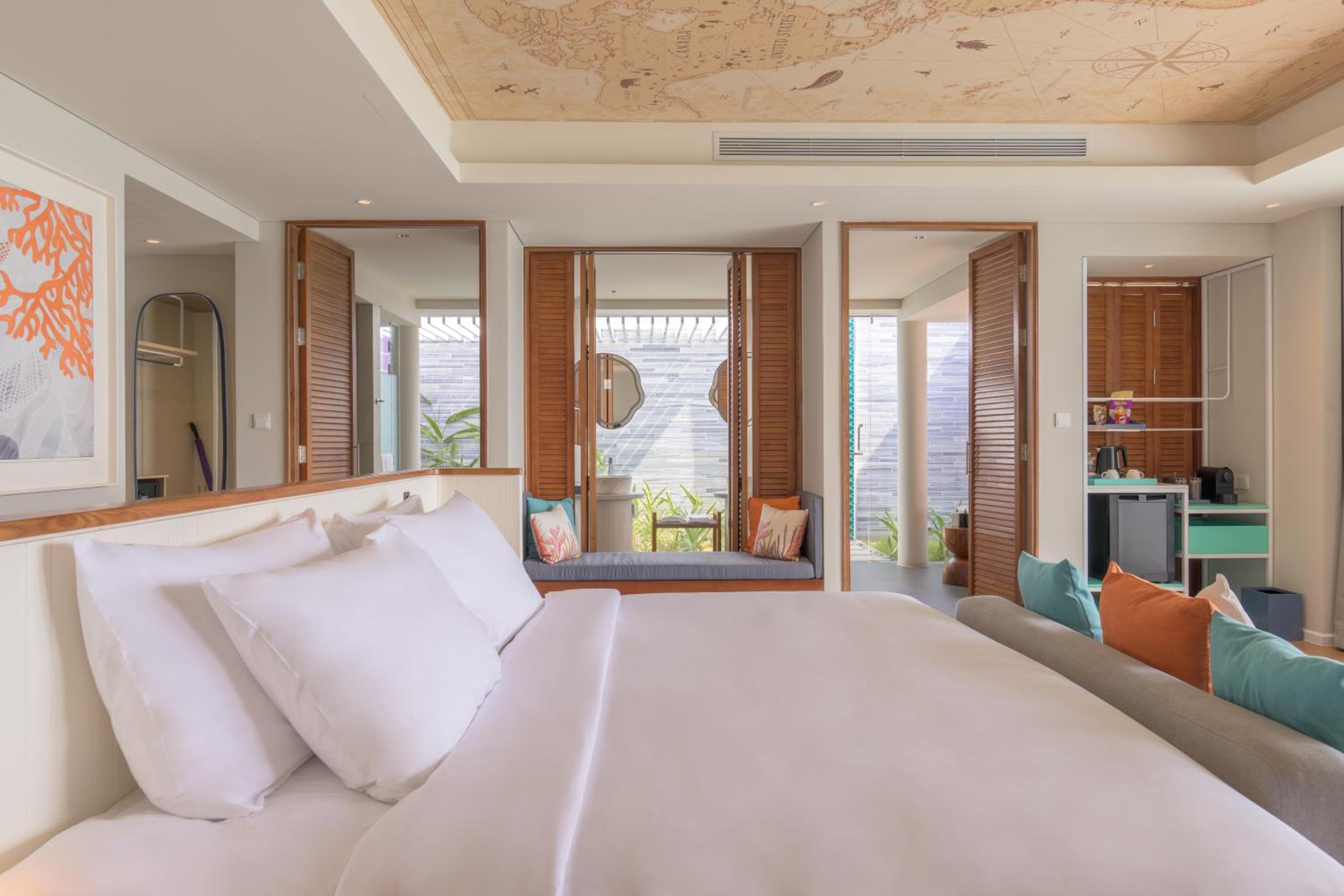 TTC Pavillion Villa - Two-Bedroom Beachfront with Private Pool and Terrace