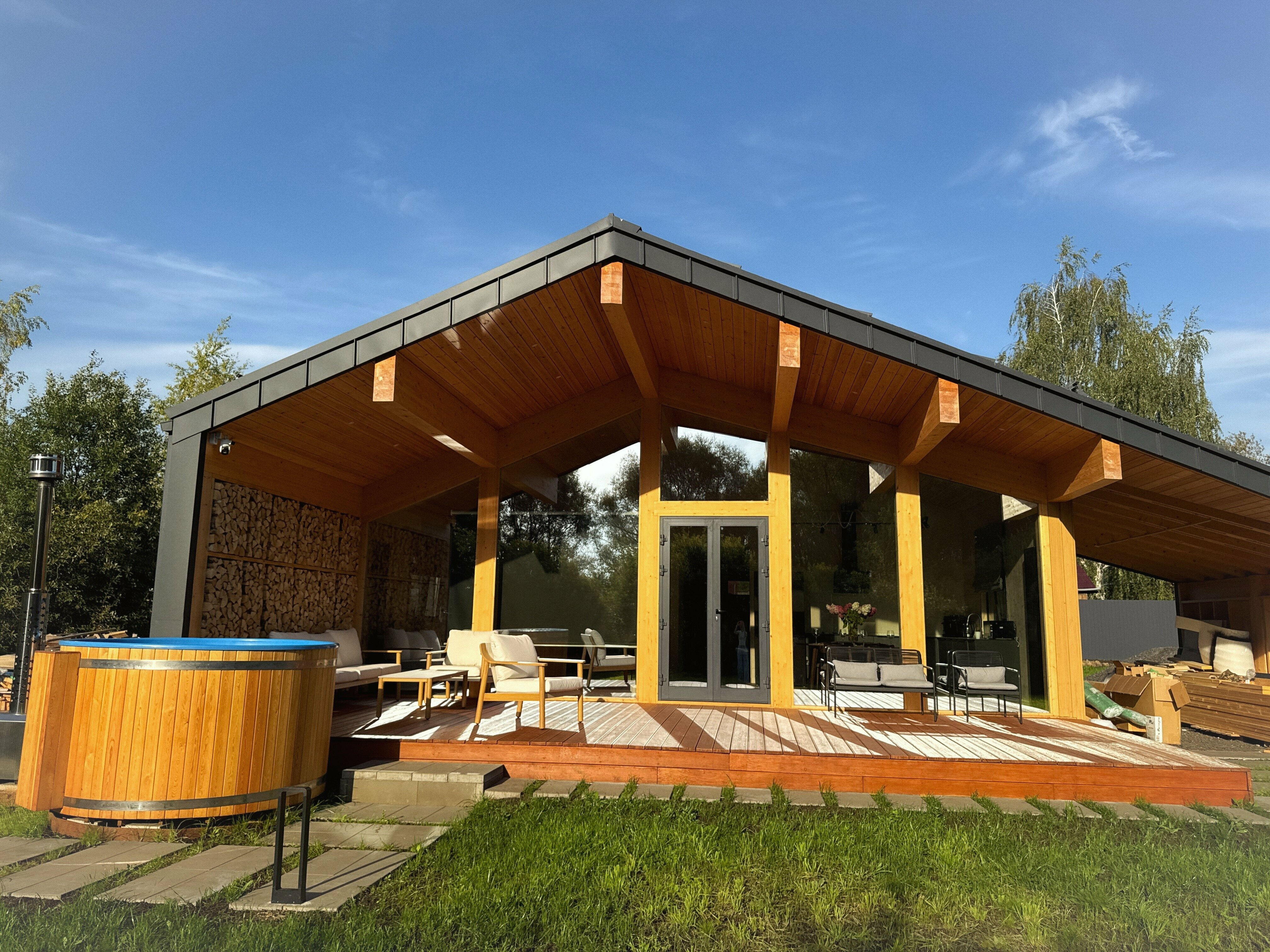 Коттедж Люкс