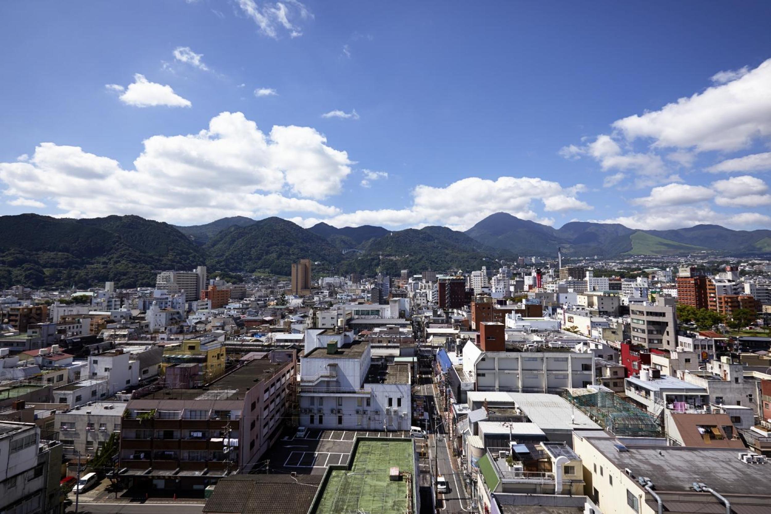 Twin Room with Bathtub - Non-Smoking - 6F-7F (28㎡)