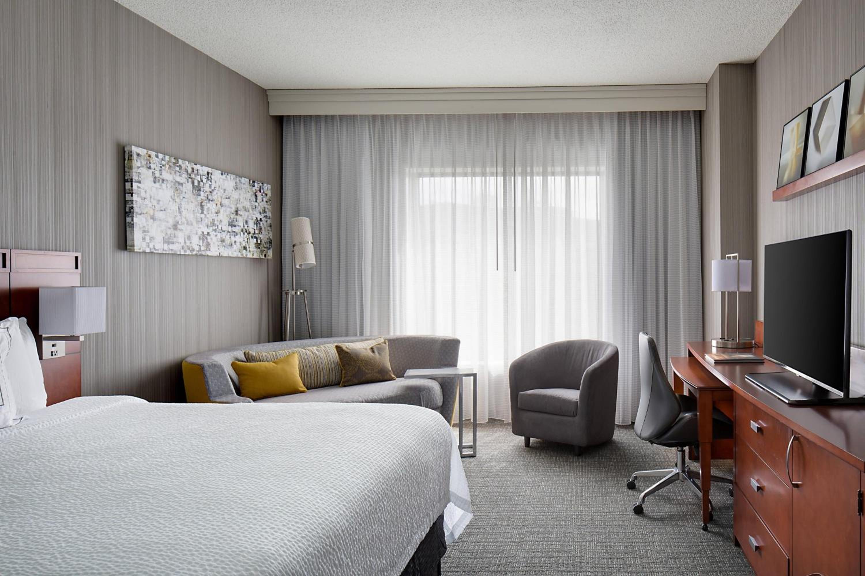 King Room with Sofa Bed