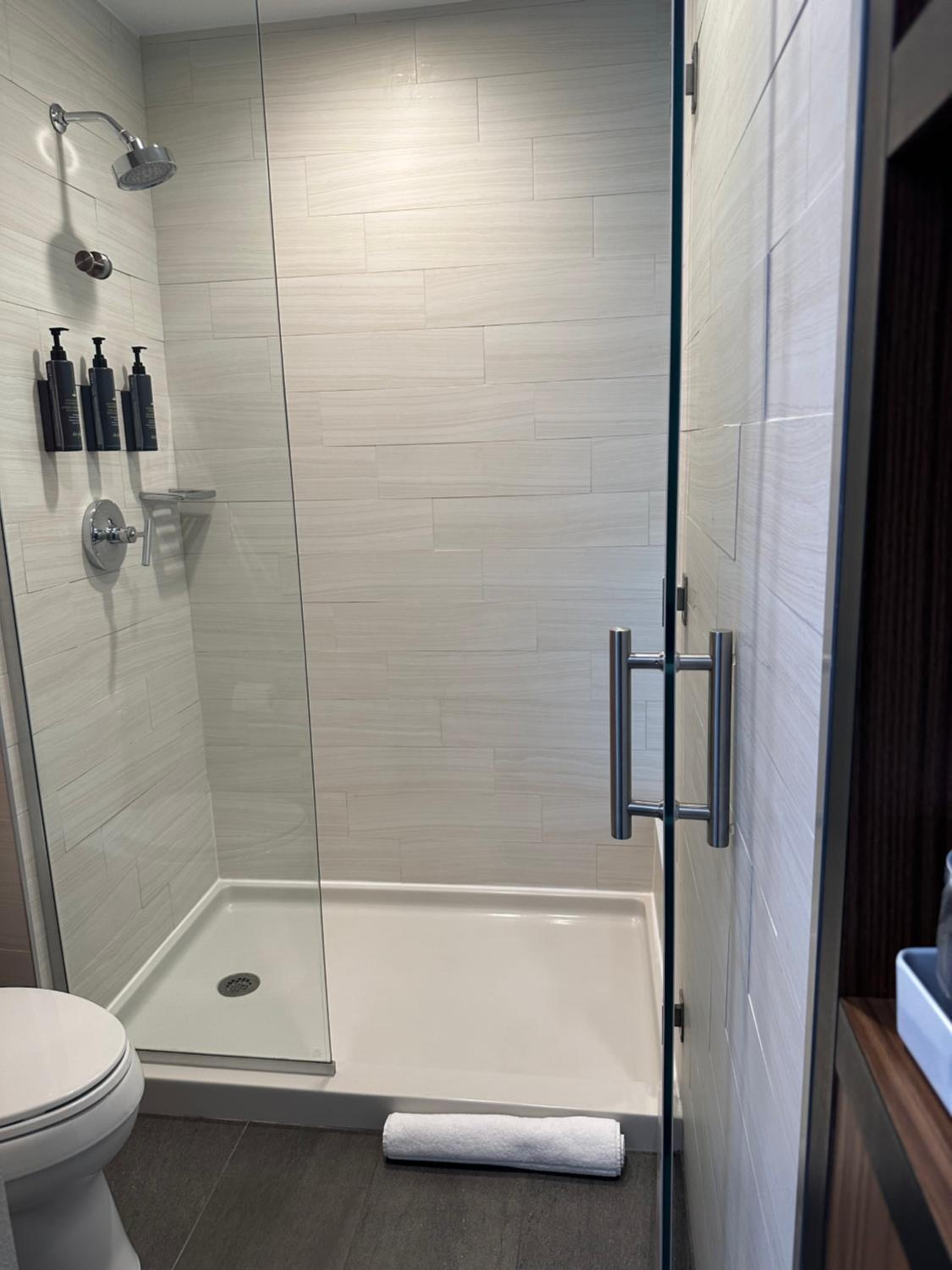 Aloft Double Queen, Guest room, 2 Queen