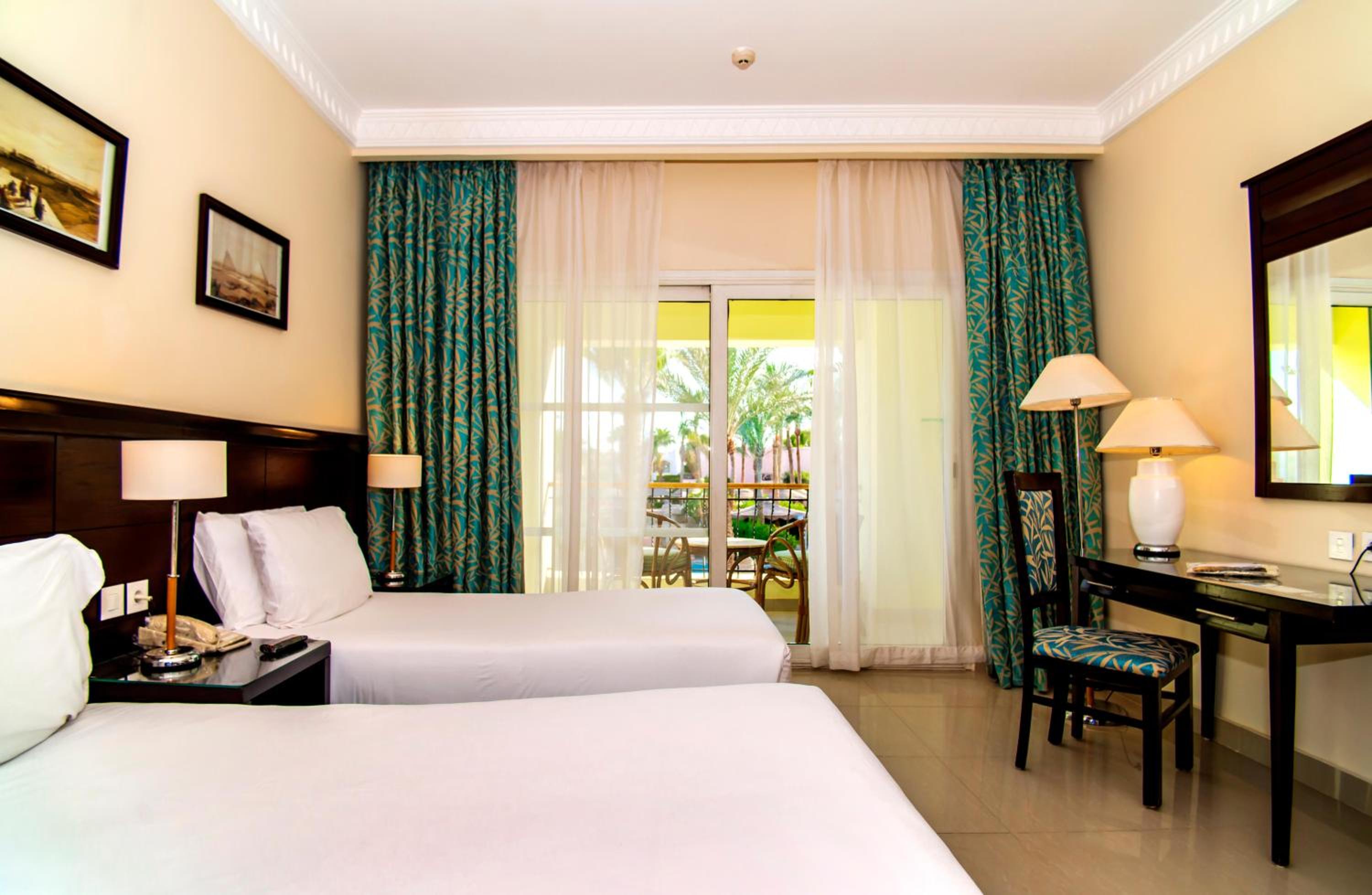 Standard Triple Room with Pool View