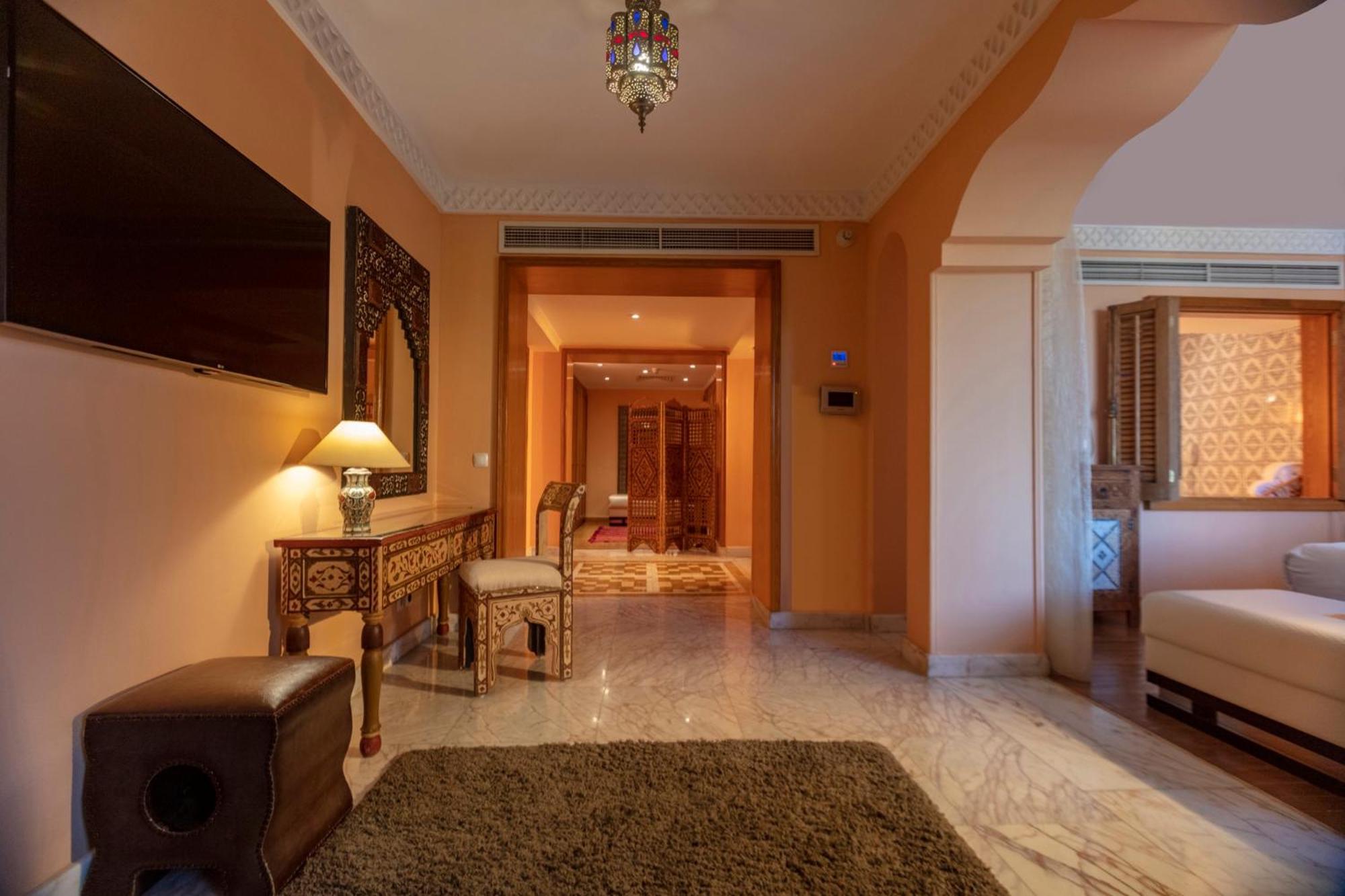 Villa Alexandria With Private Pool