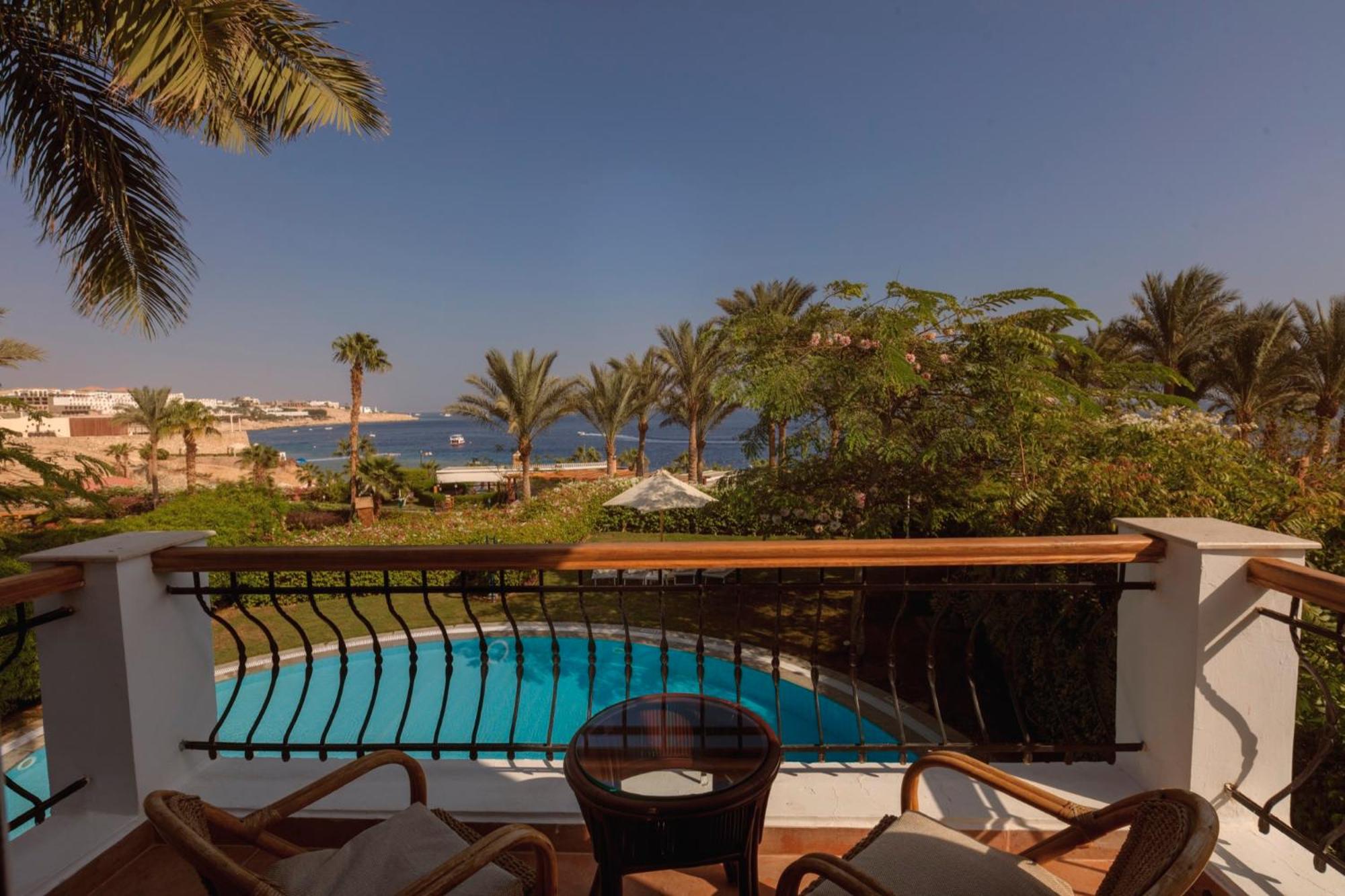 Villa Alexandria With Private Pool