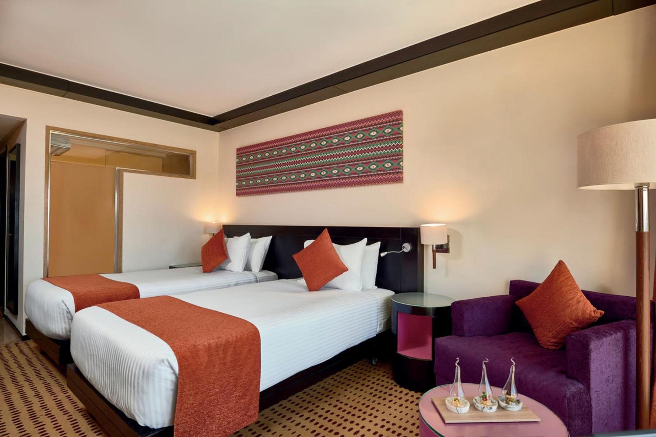 Classic Twin Room with Partial Nile View