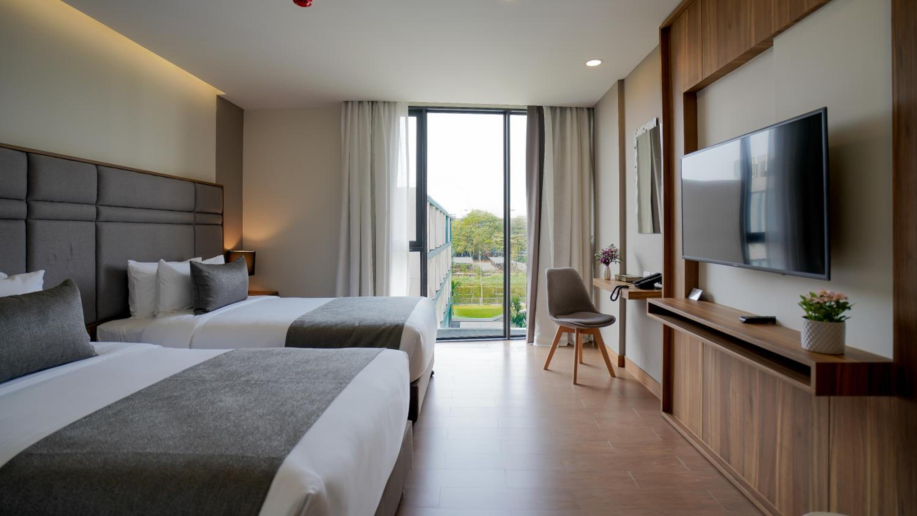 Deluxe Twin Room