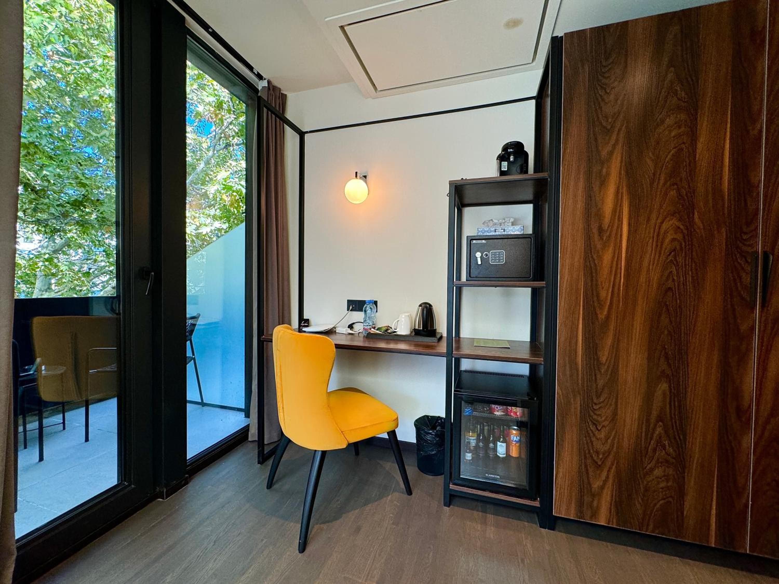 Deluxe Double Room with Balcony