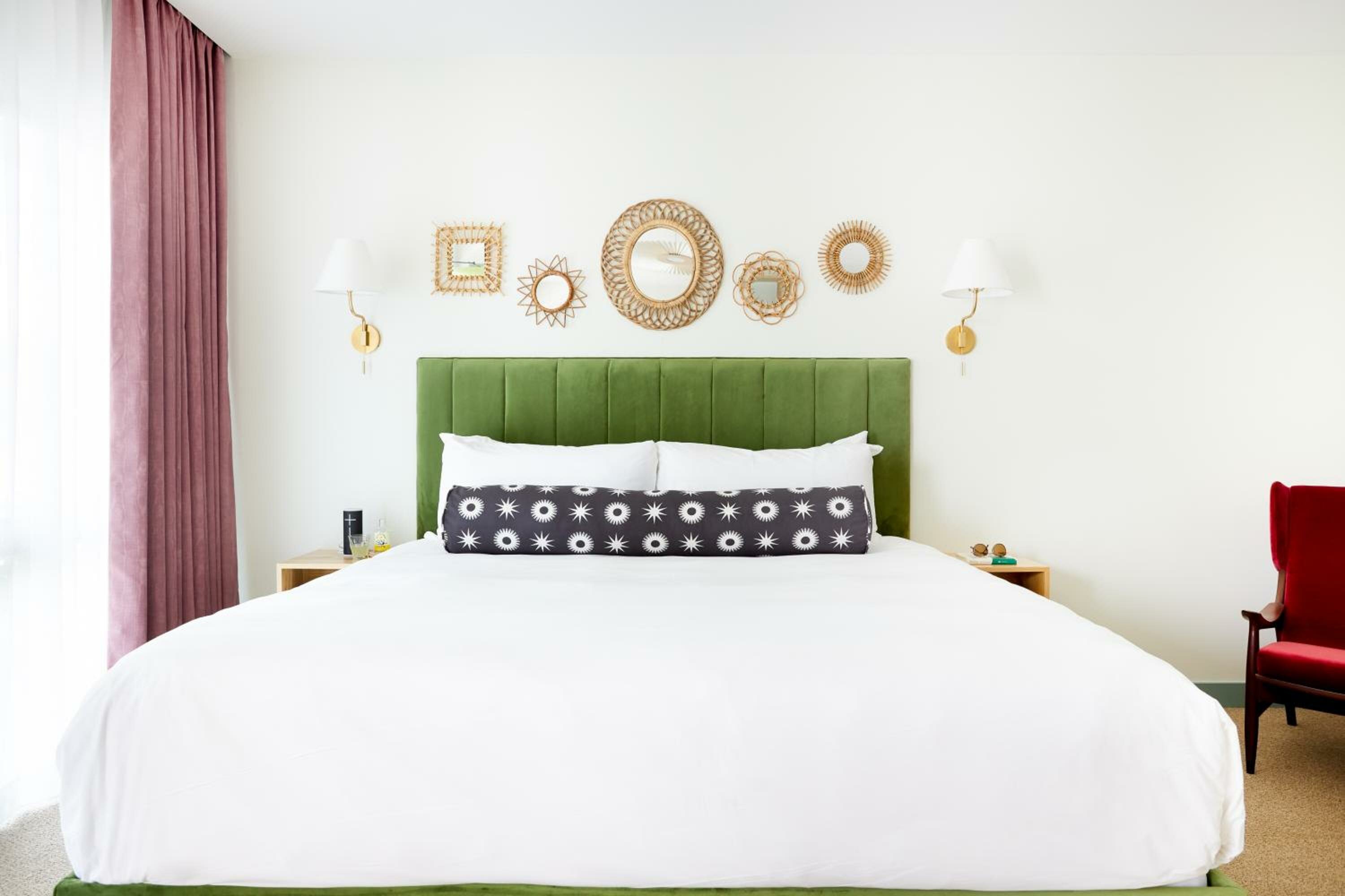 King Room with Garden View