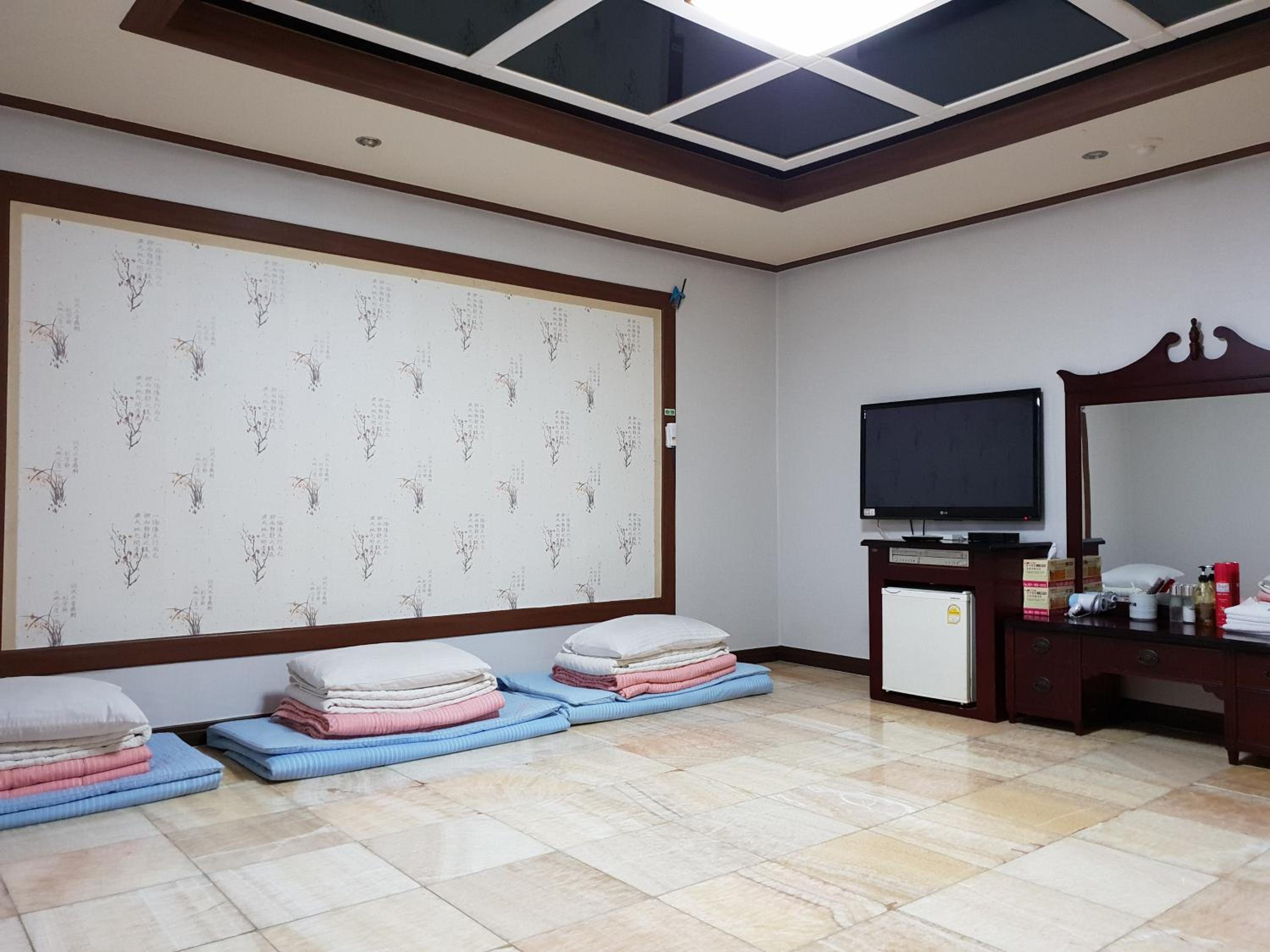 Korean-Style Double Room