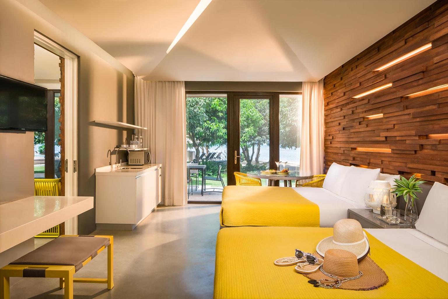 Deluxe Twin Room