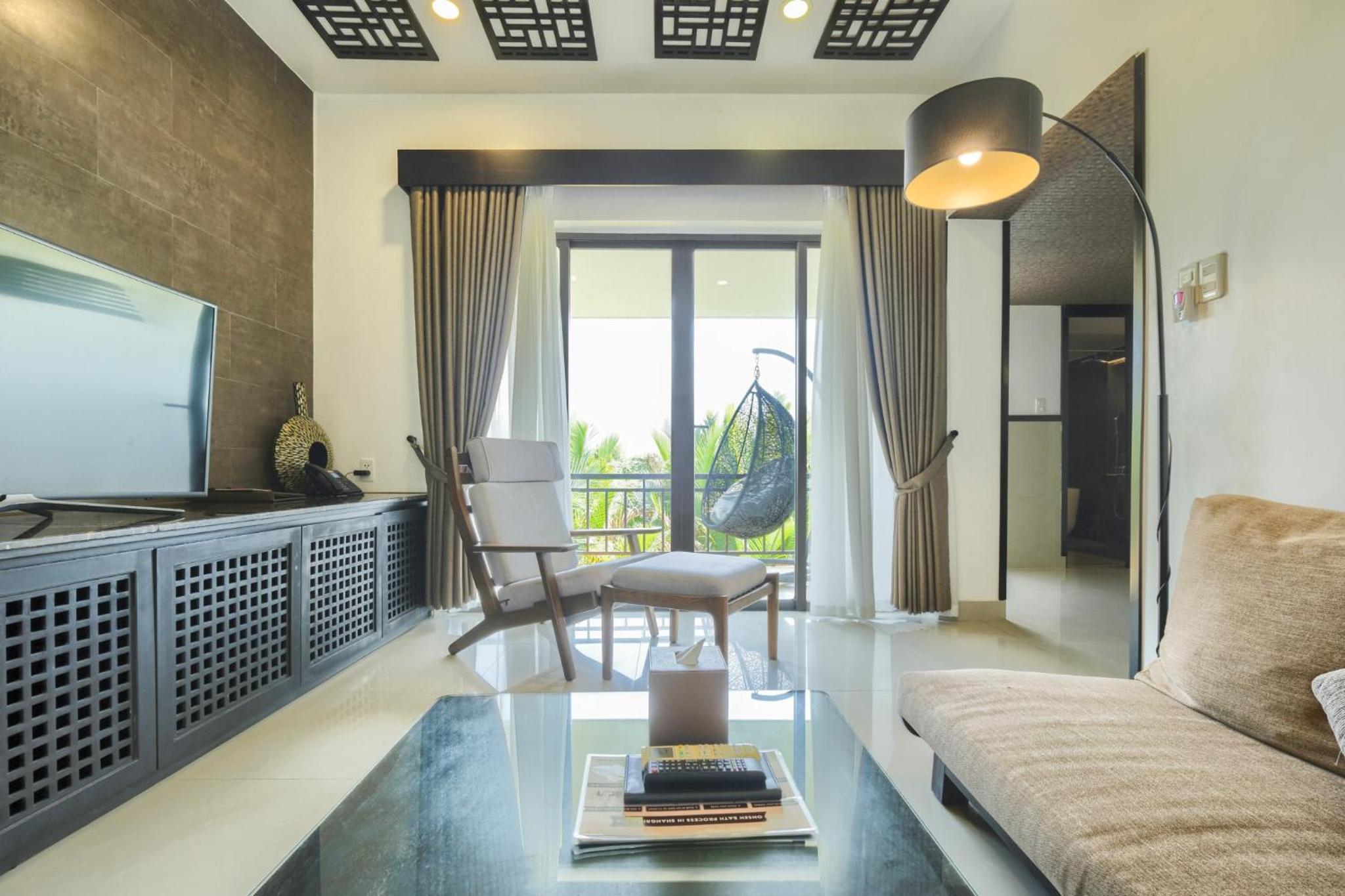 Villa King Room with River View - Foot massage, Onsen Included