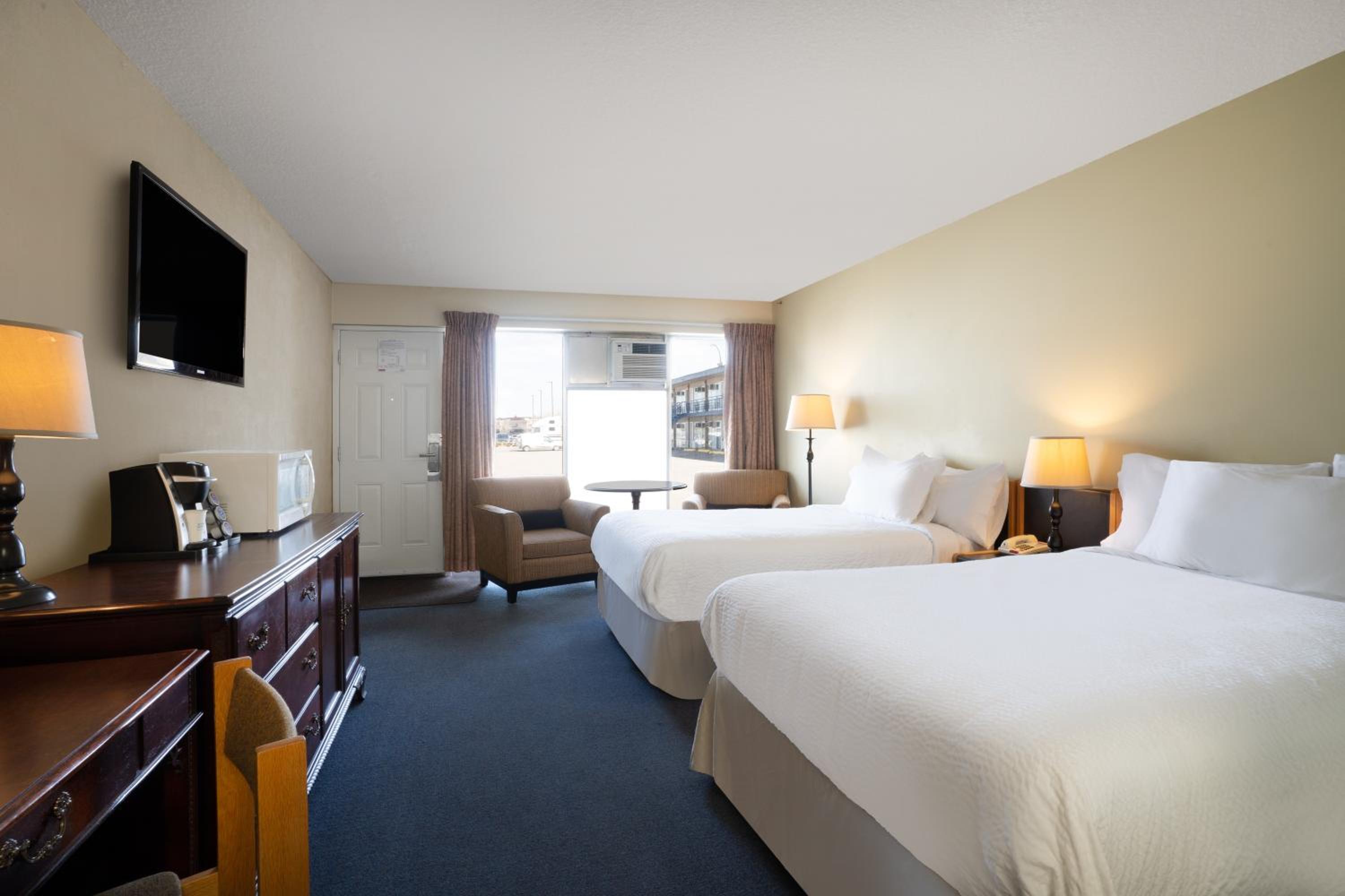Double Room with Two Double Beds - Non-Smoking