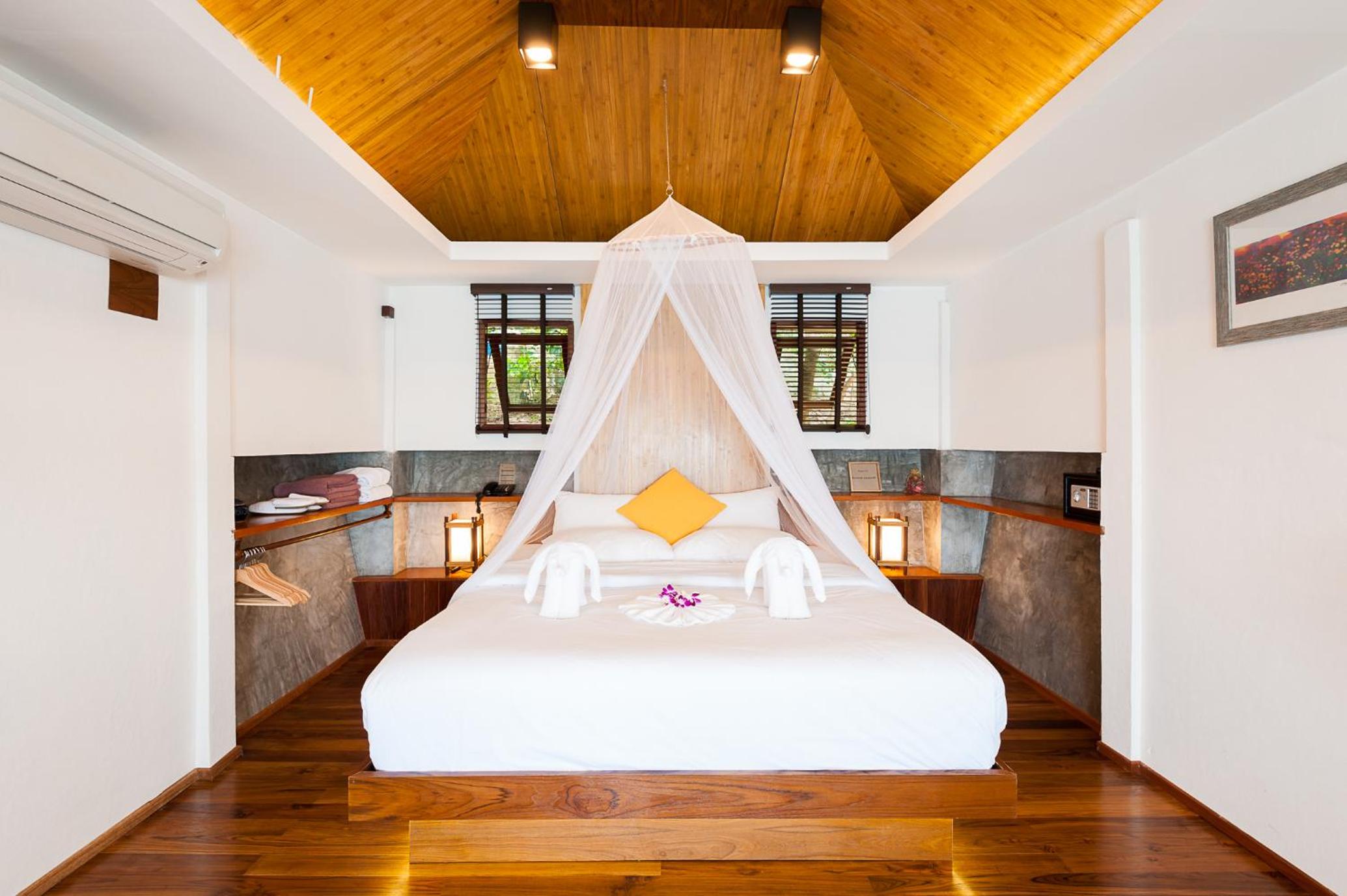 Deluxe Double Room with Sea View