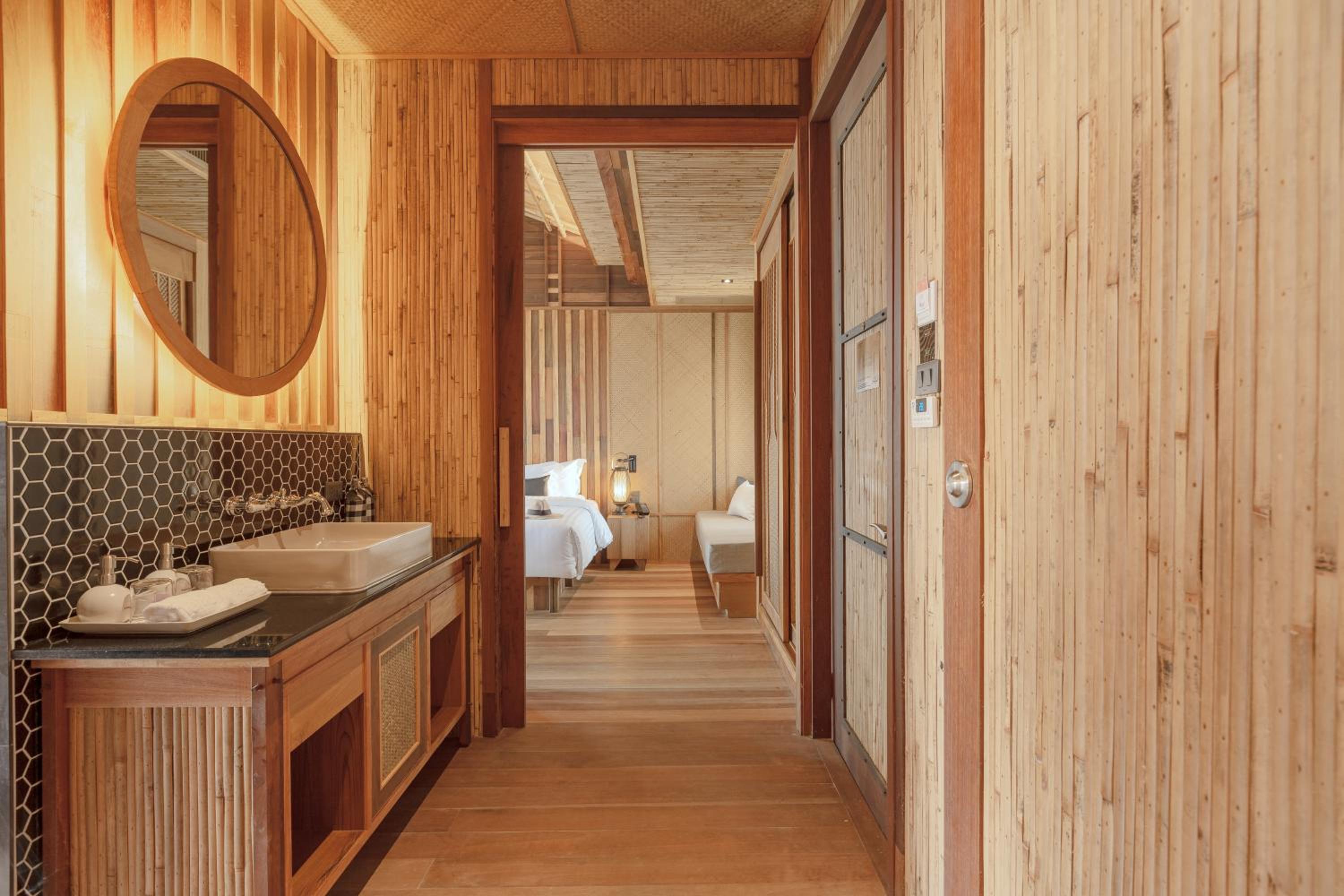 Family Suite Water Villa- Free Schedule Shuttle to Ao Nang Beach/ Railay Beach