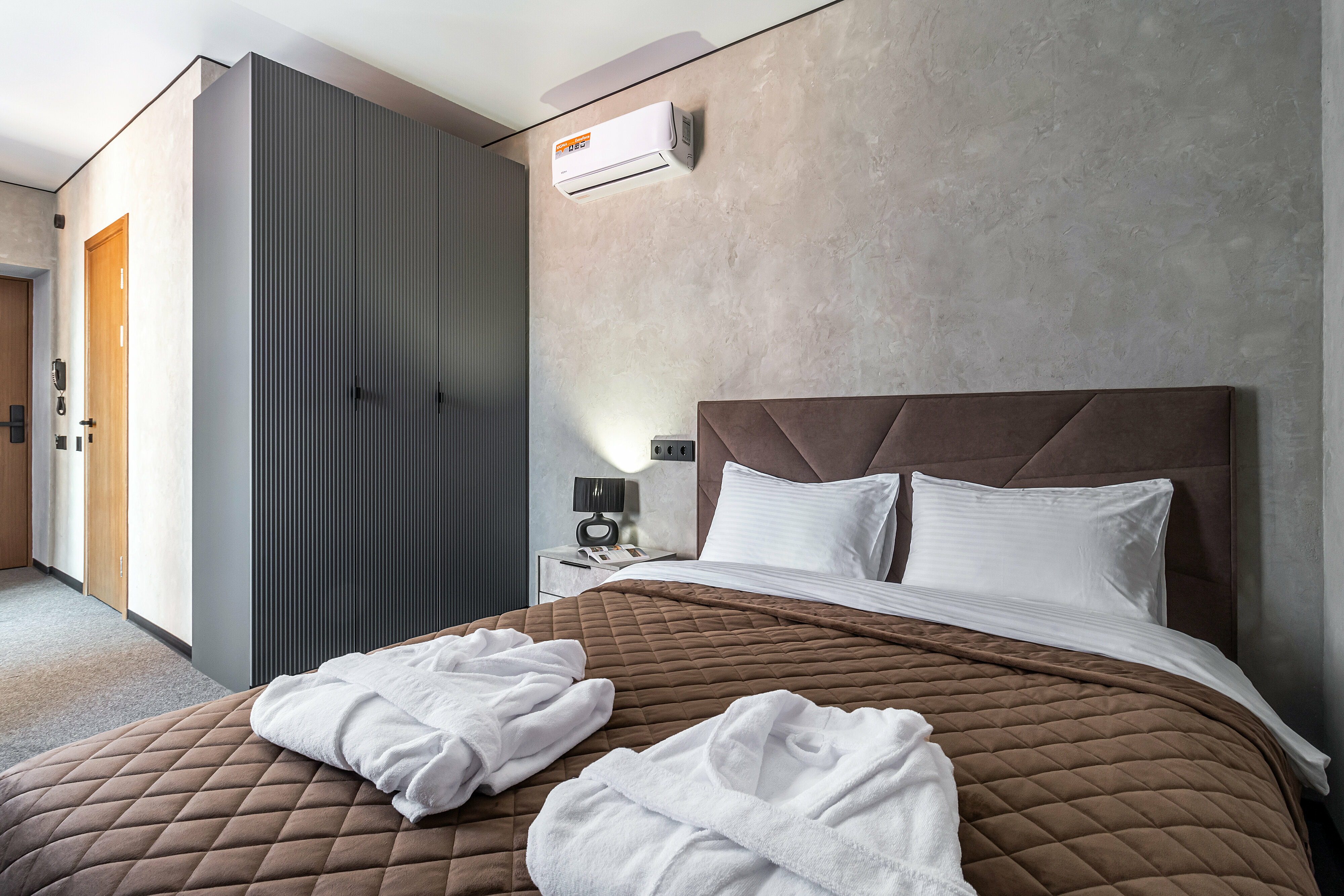 Двухместный номер с 1 кроватью и балконом