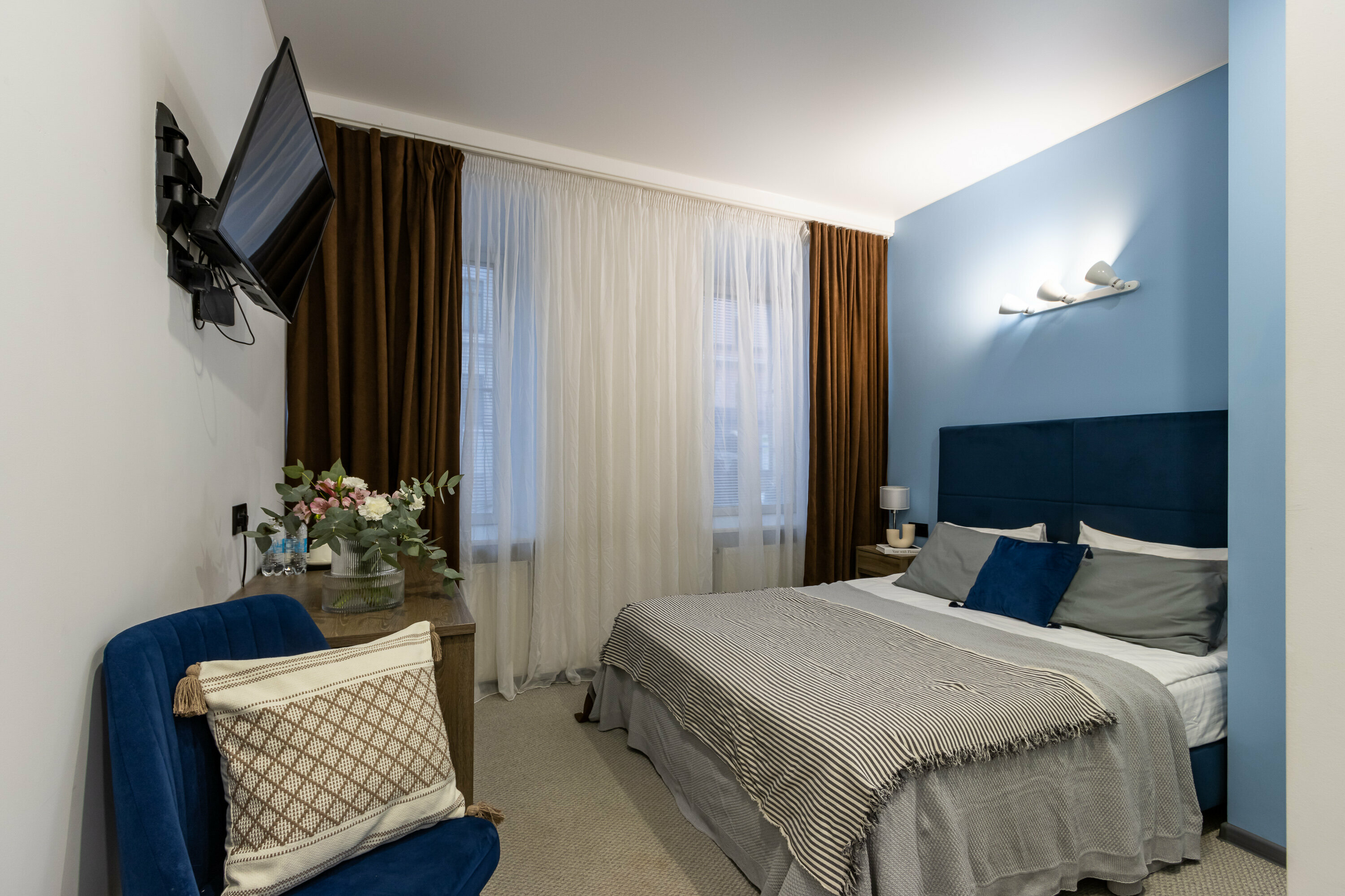 Улучшенный номер с 1 кроватью