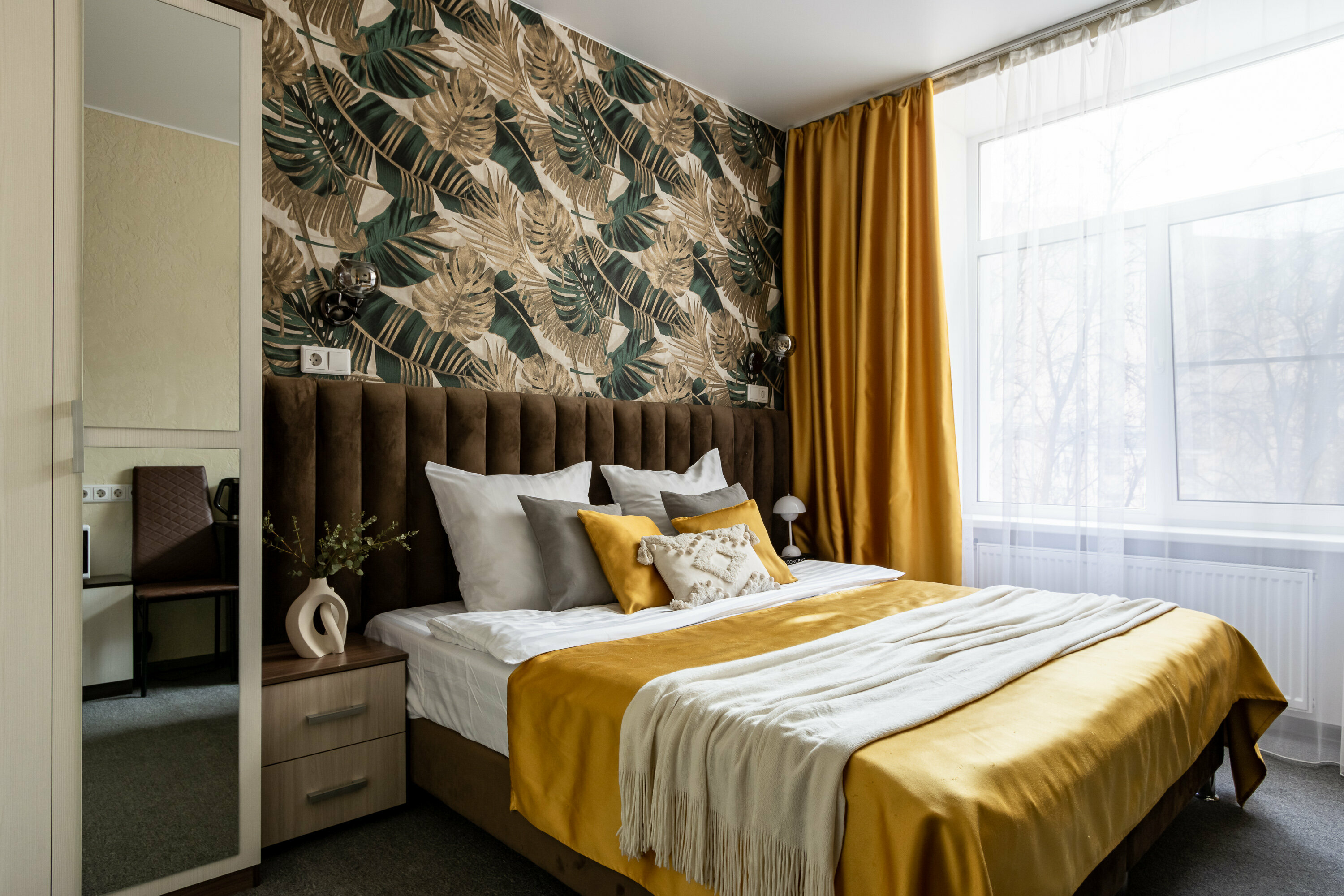 Улучшенный номер с 1 кроватью