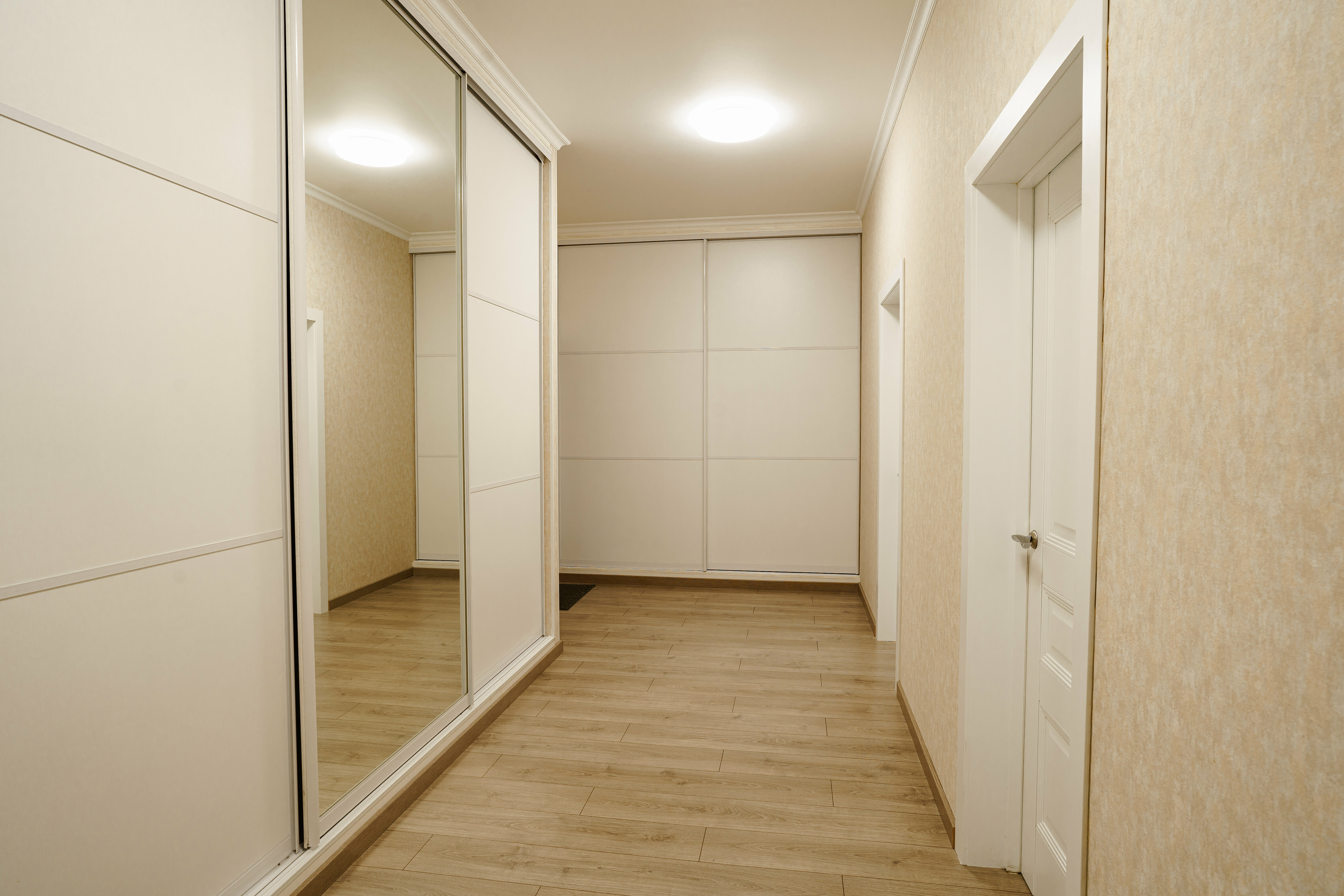 Апартаменты двухкомнатные с кондиционером Граф Орлов