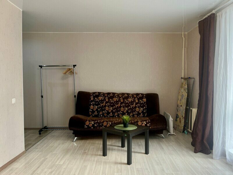 Однокомнатная квартира люкс в районе Универсама-2