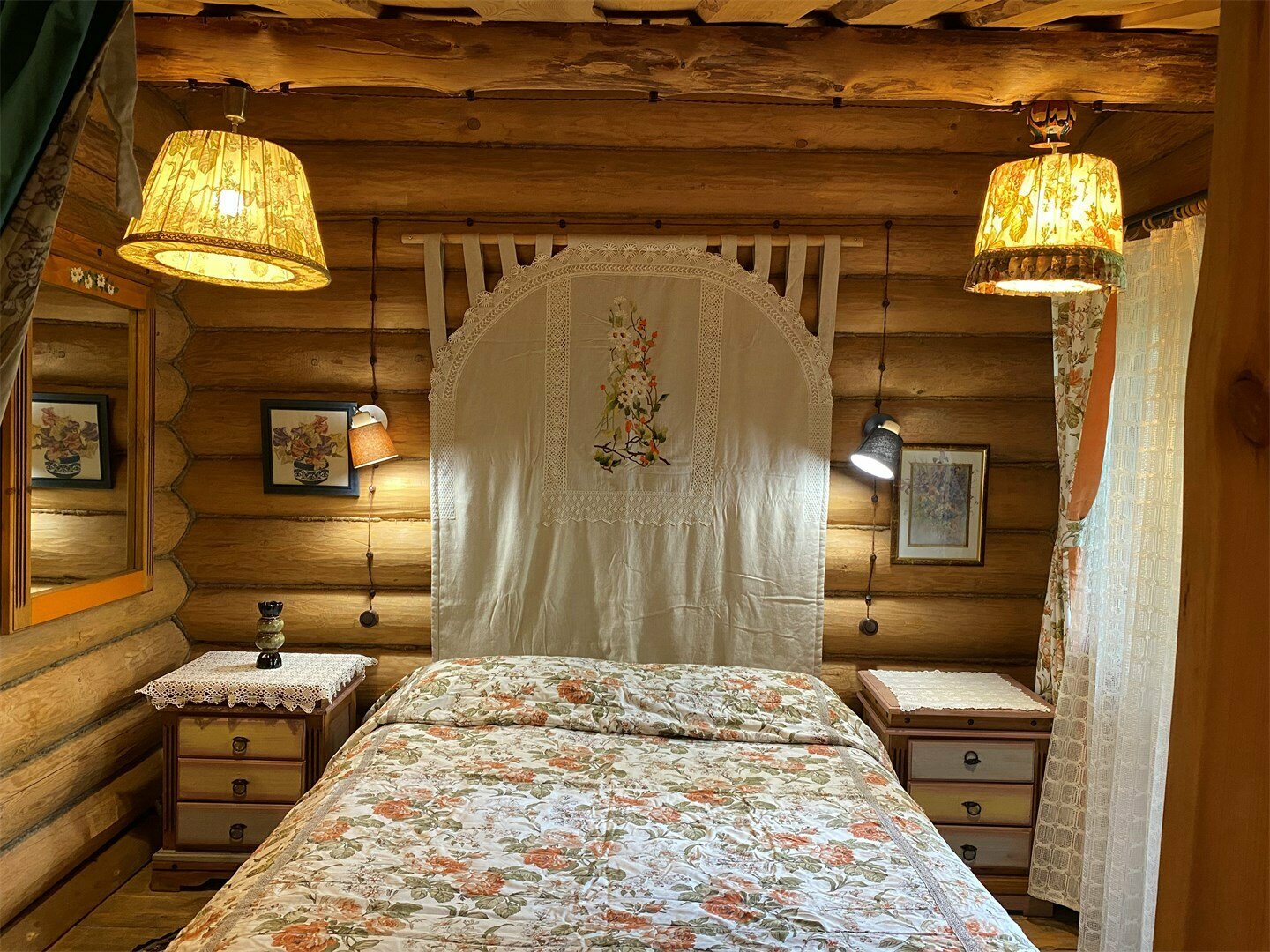 Двухуровневые апартаменты