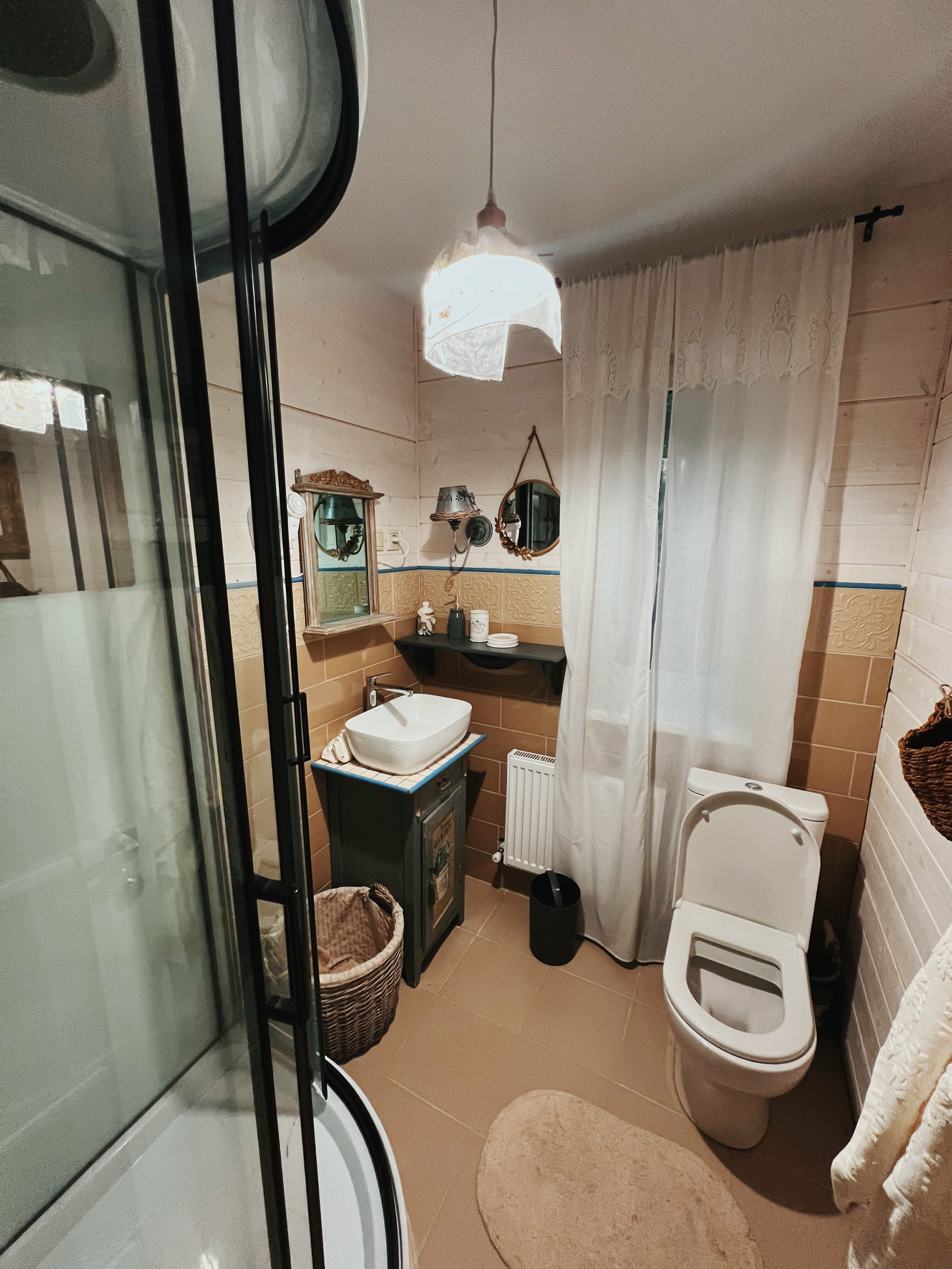 Двухуровневый четырехместный номер