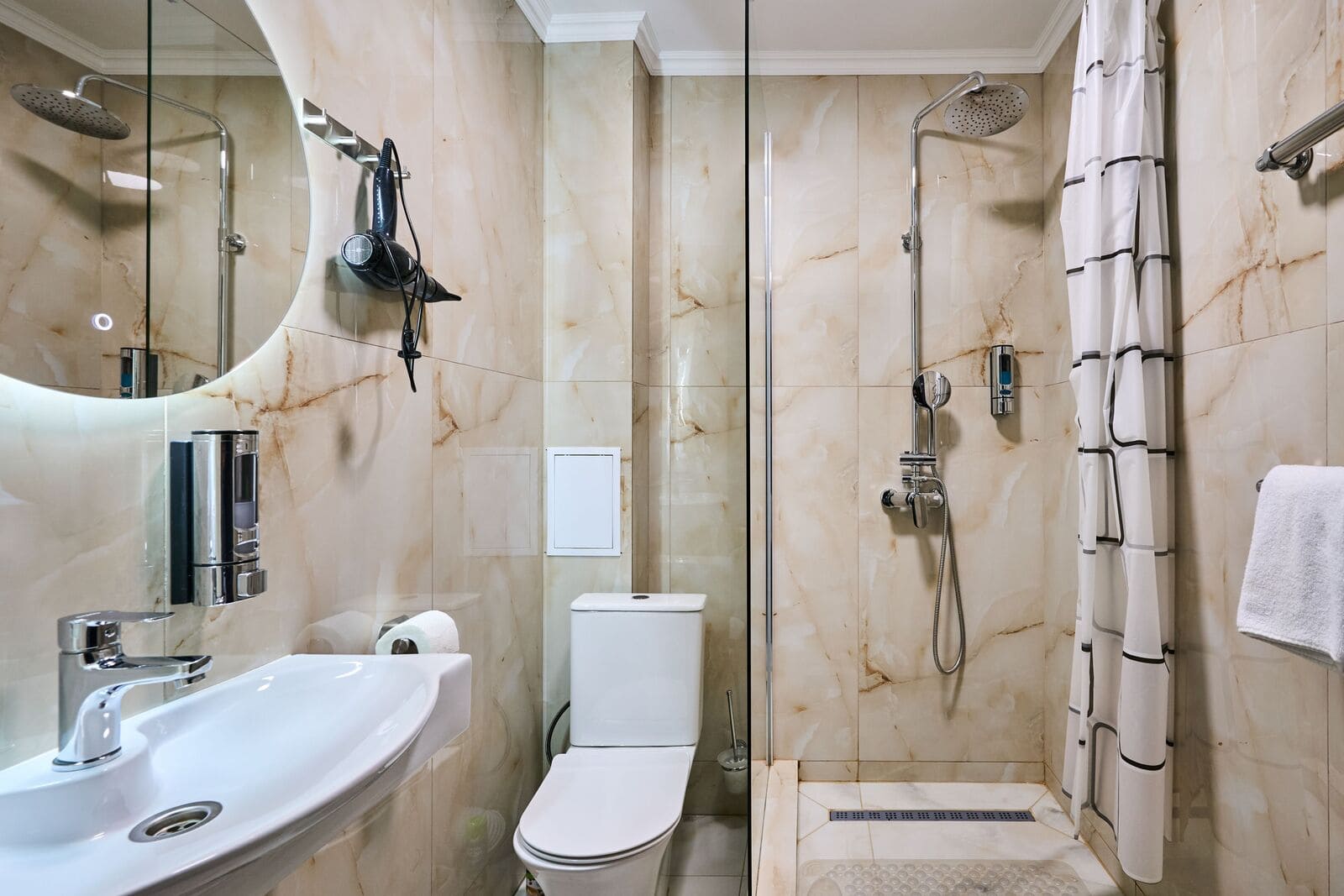 ЛЮКС с двуспальной кроватью