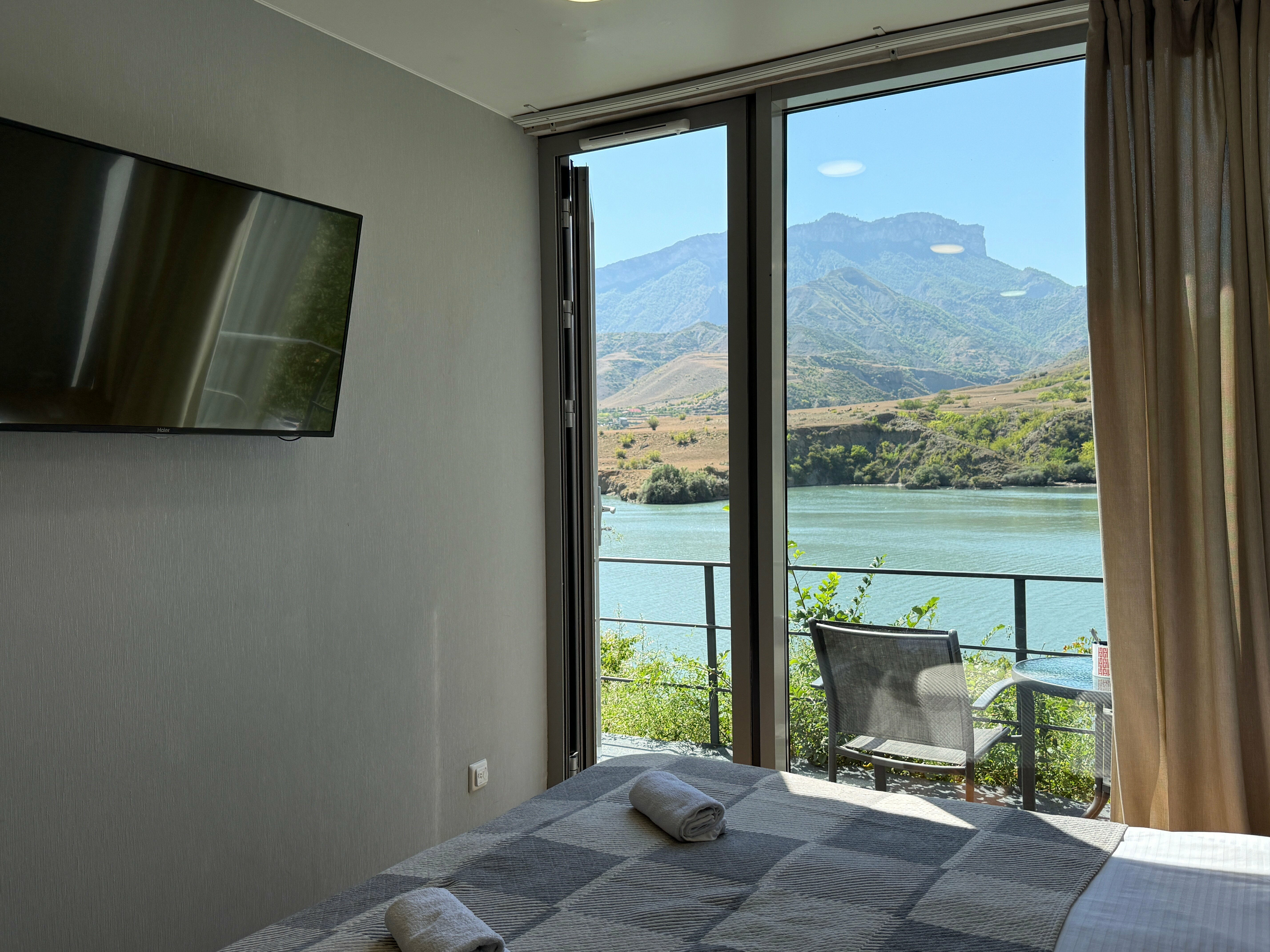 2 - x местный номер с панорамным видом (4)