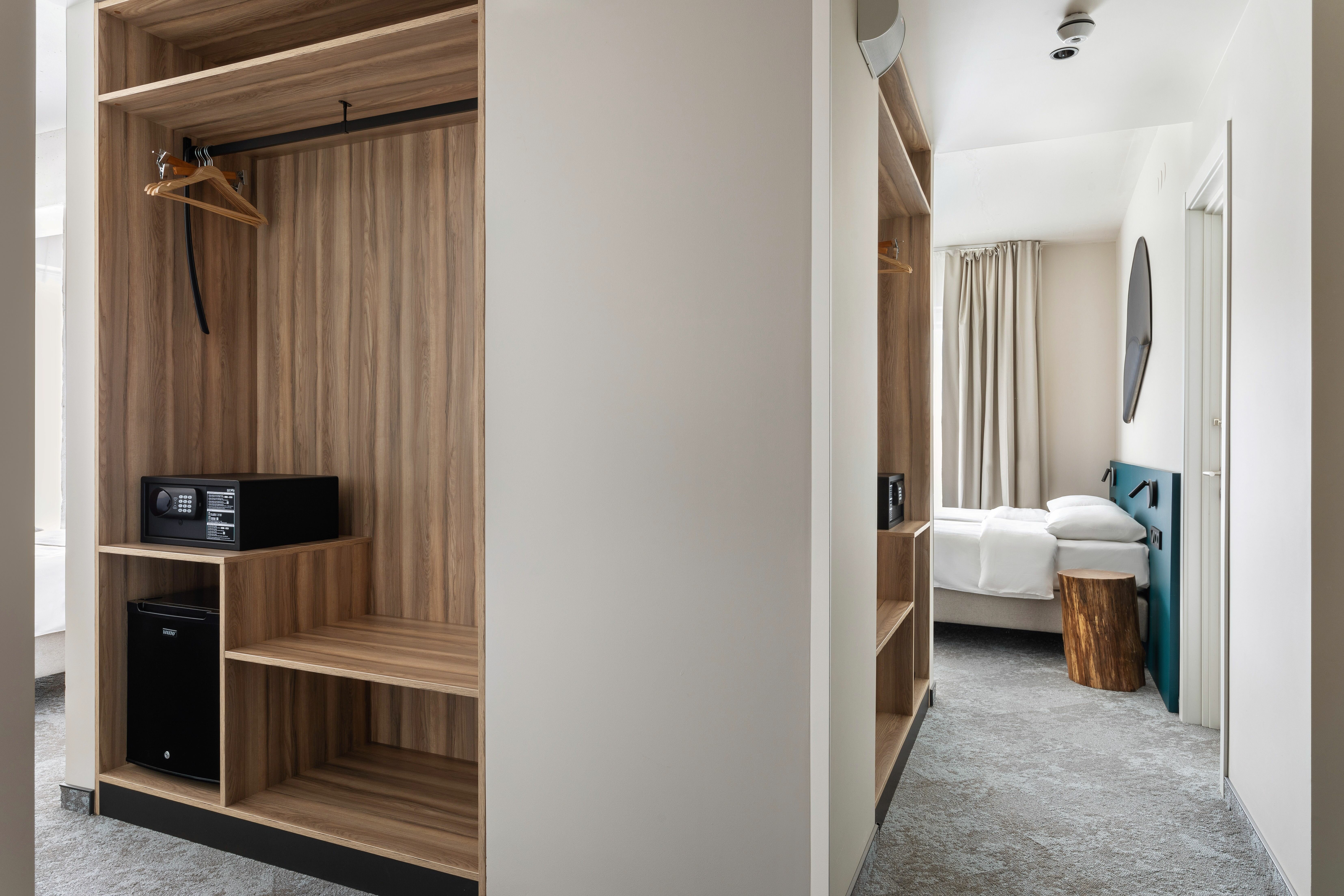 Улучшенный Стандарт с 1 кроватью King-size или 2 односпальными кроватями 90х200см