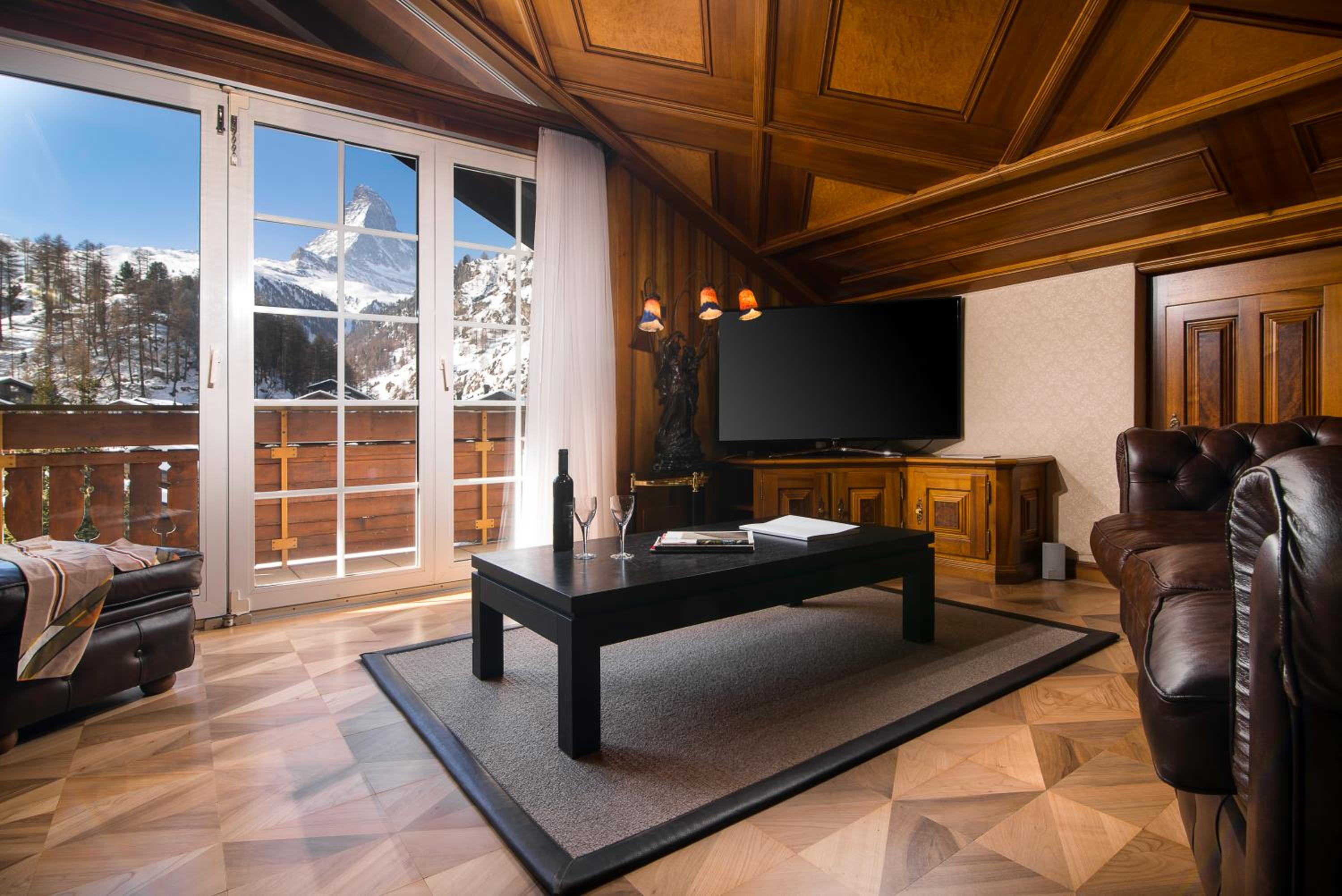 Attic Suite with Matterhorn View