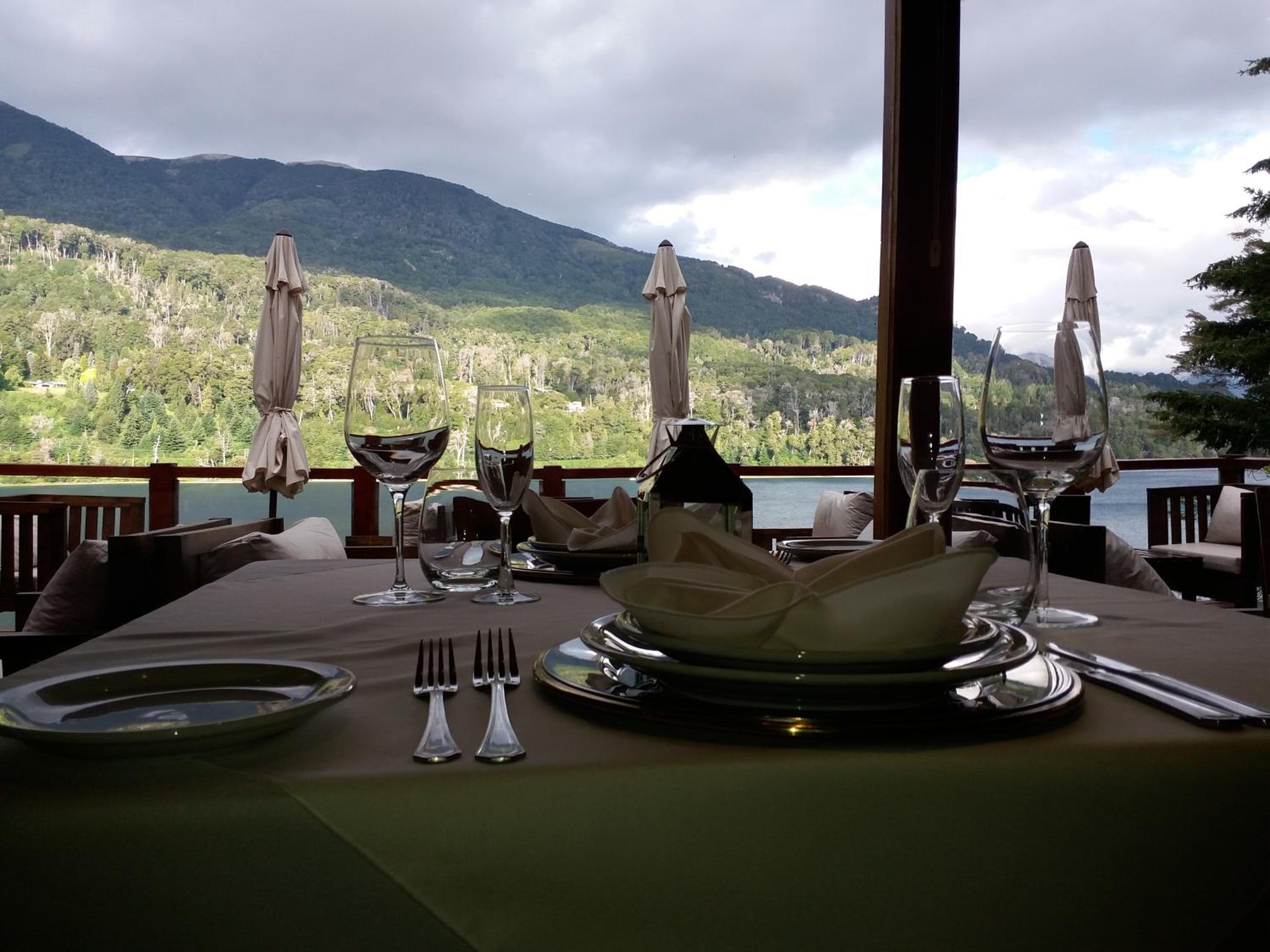 Double or Twin Room with Lake View