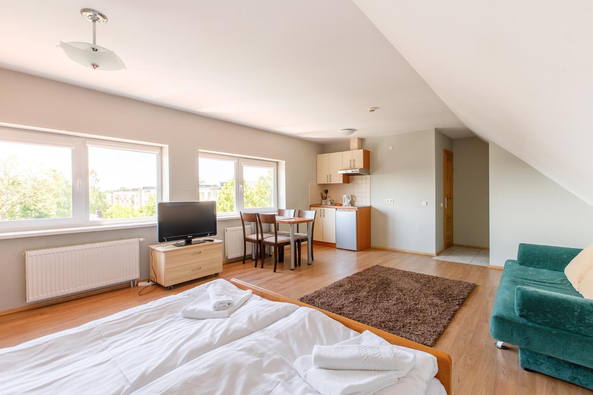 Apartment with Garden View