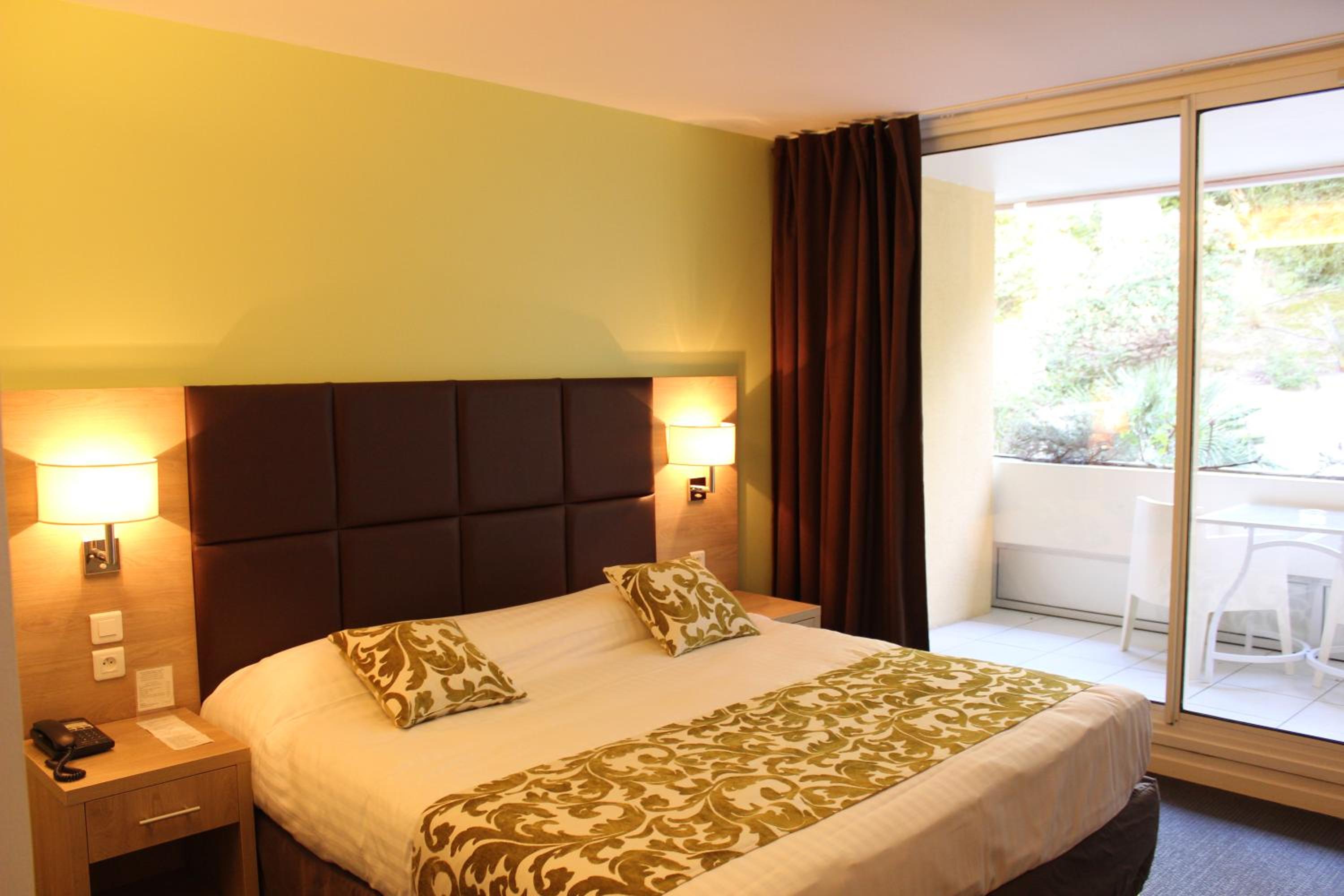 Superior Double Room with Terrace