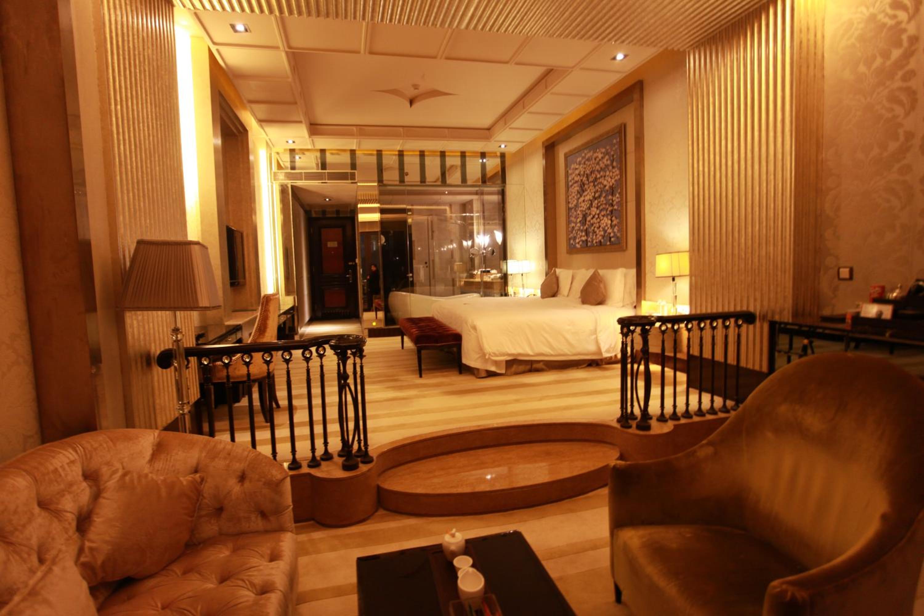 Chateau Premier Twin Room